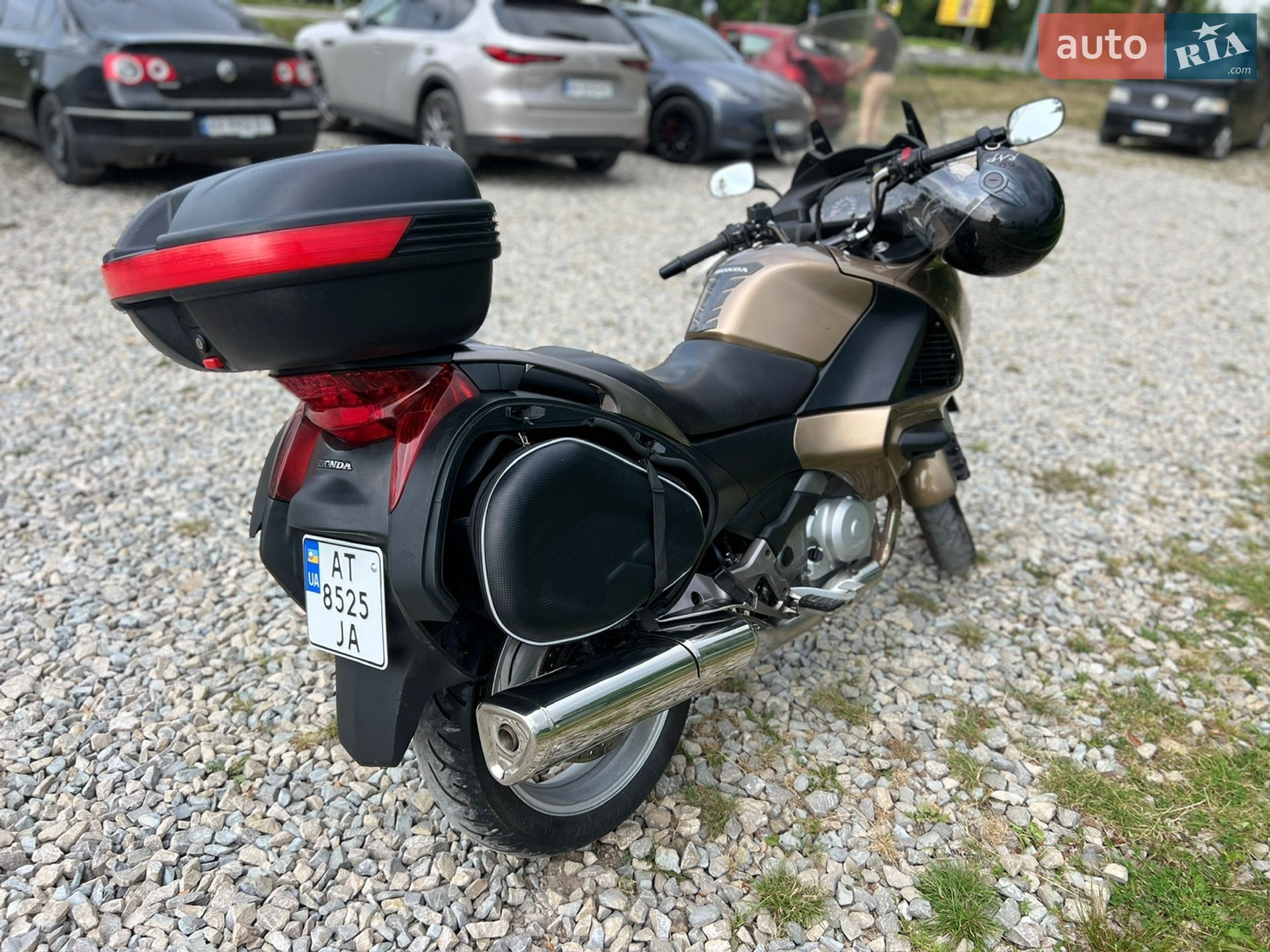 Honda NT 700V 2006 VIN VTMRC52B06E000777 фото оголошення 7 з 8