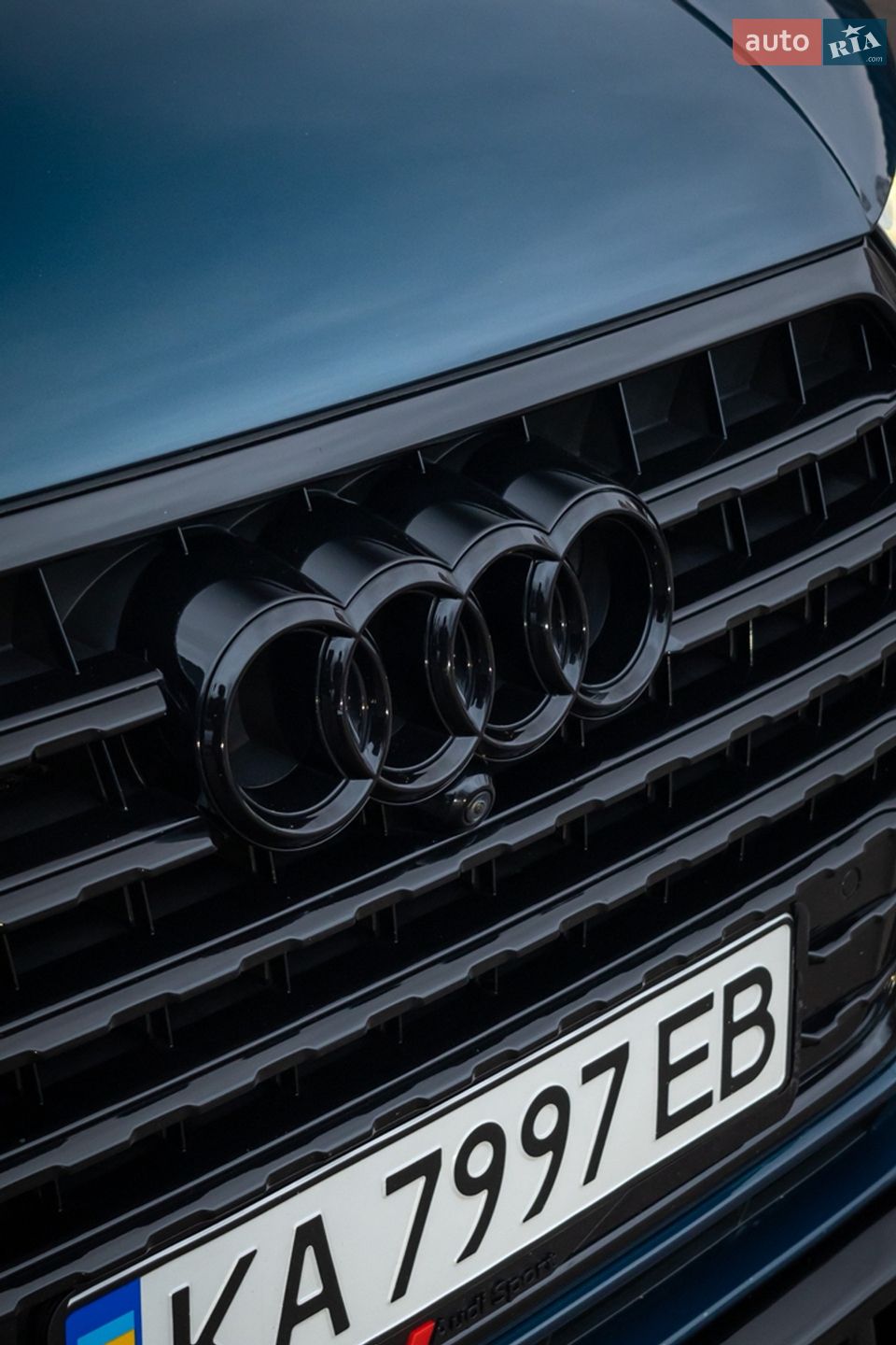 Audi Q7 2019 VIN WAUZZZ4M5KD031283 фото оголошення 4 з 22