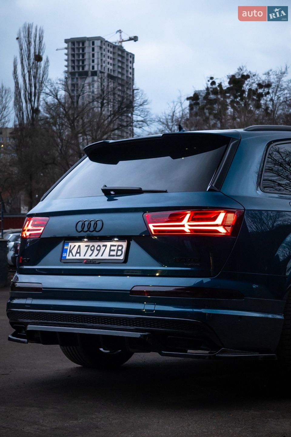 Audi Q7 2019 VIN WAUZZZ4M5KD031283 фото оголошення 12 з 22