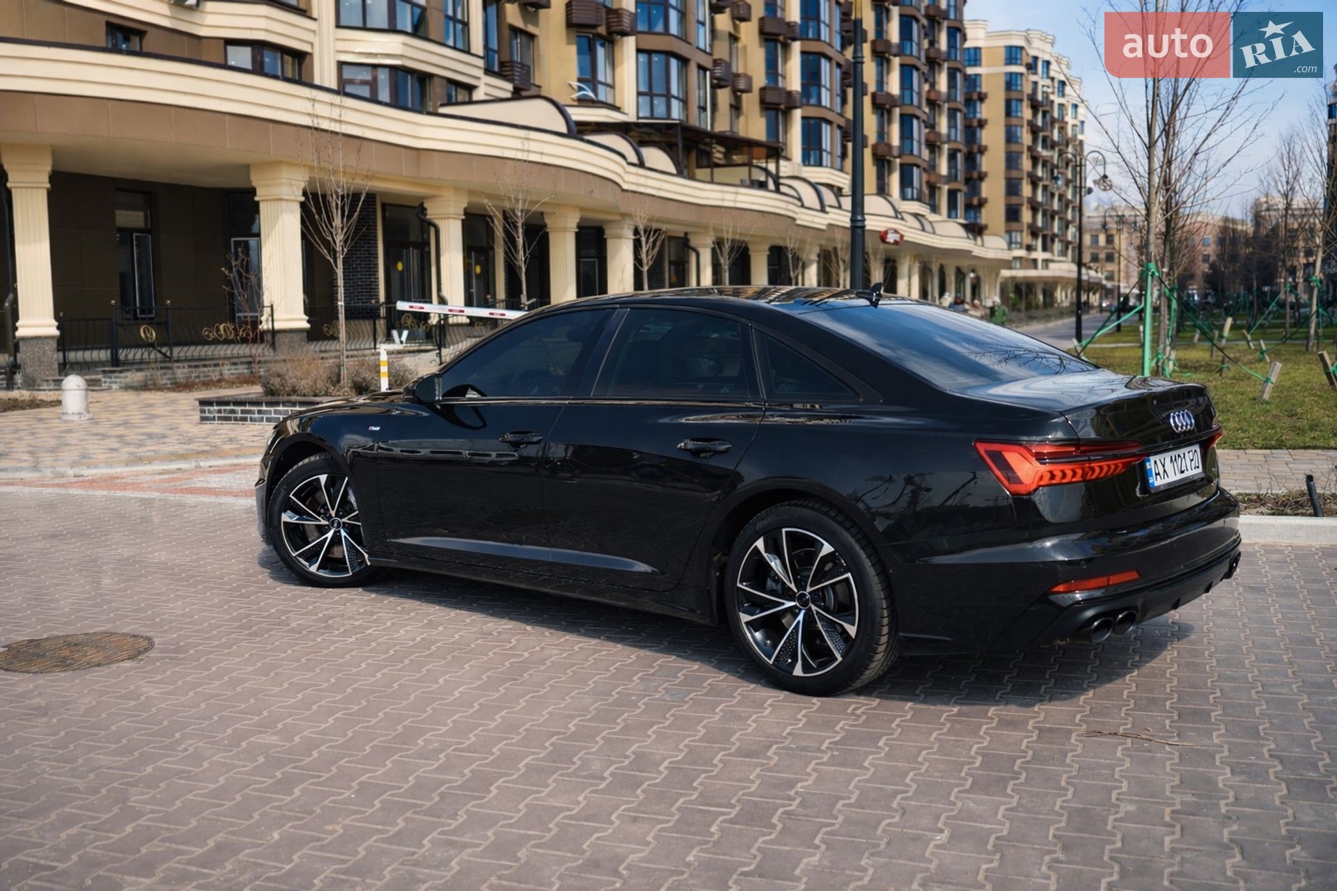 Audi A6 2018 VIN WAUL2AF28KN028170 фото оголошення 8 з 21