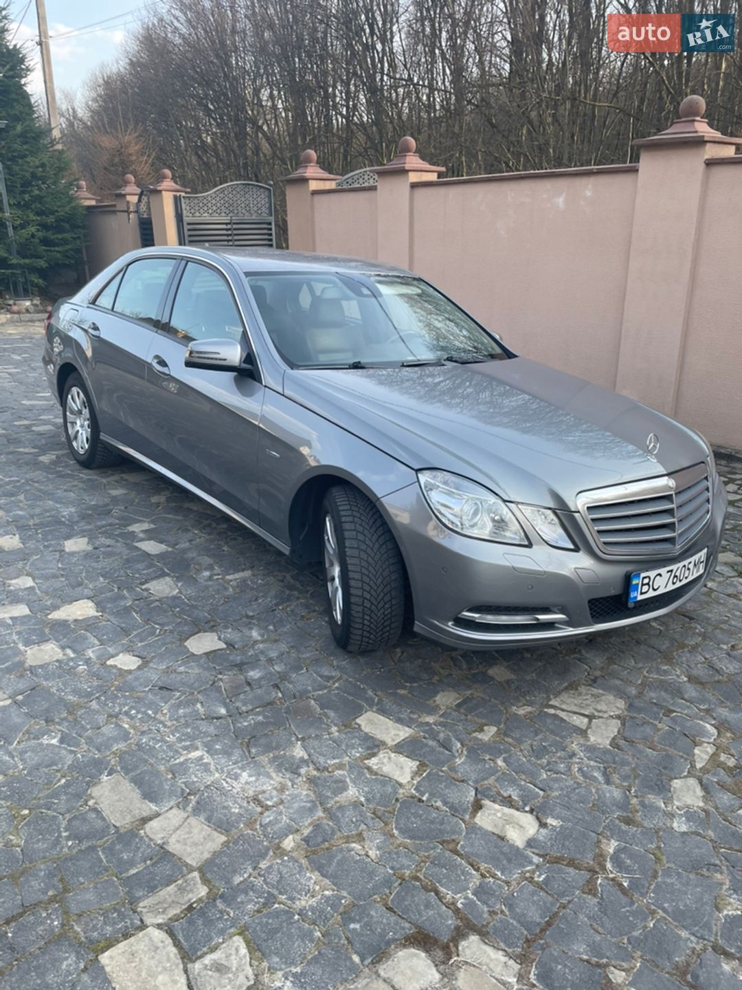 Mercedes-Benz E-Class 2011 VIN WDD2120411A430066 фото оголошення 2 з 8