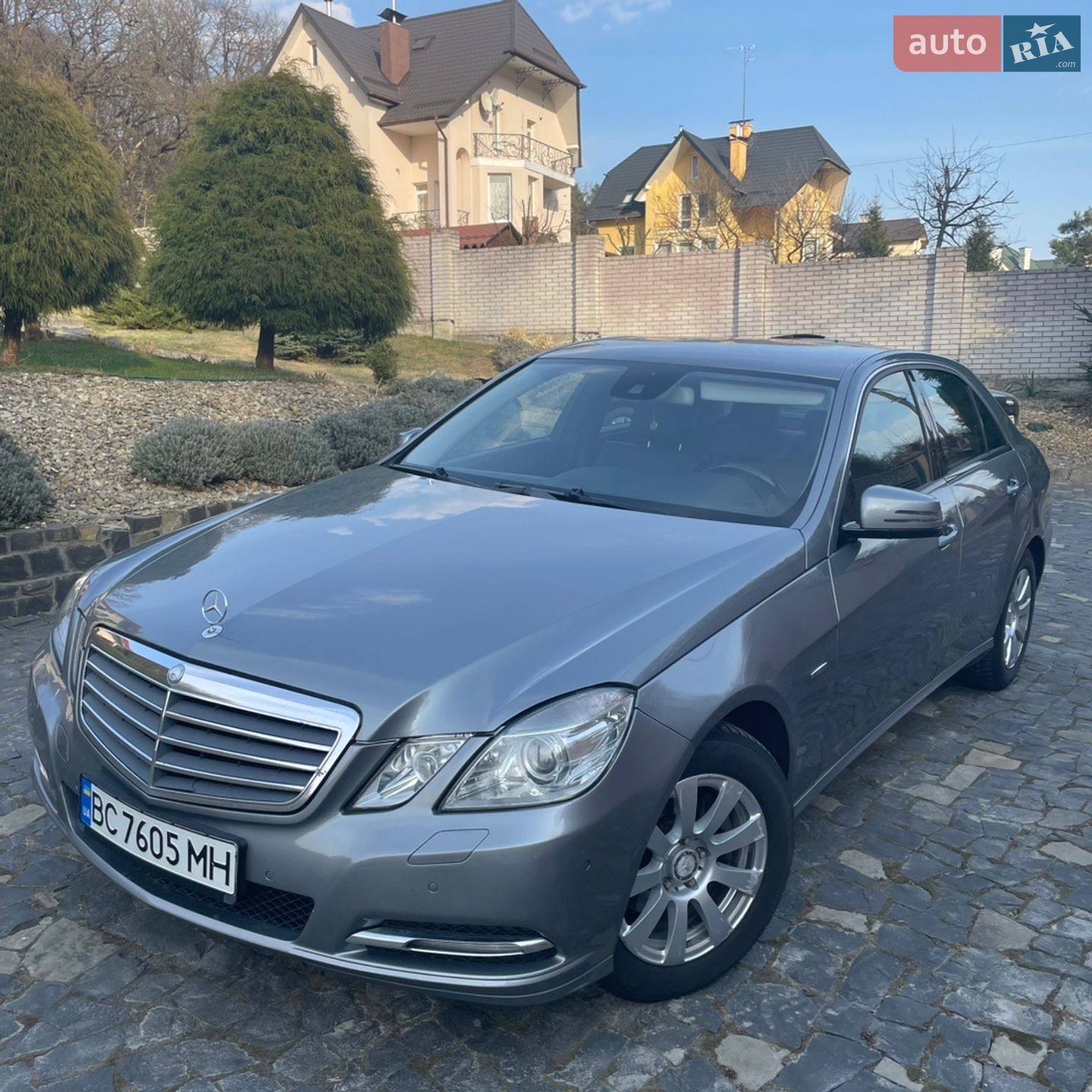 Mercedes-Benz E-Class 2011 VIN WDD2120411A430066 фото оголошення 6 з 8
