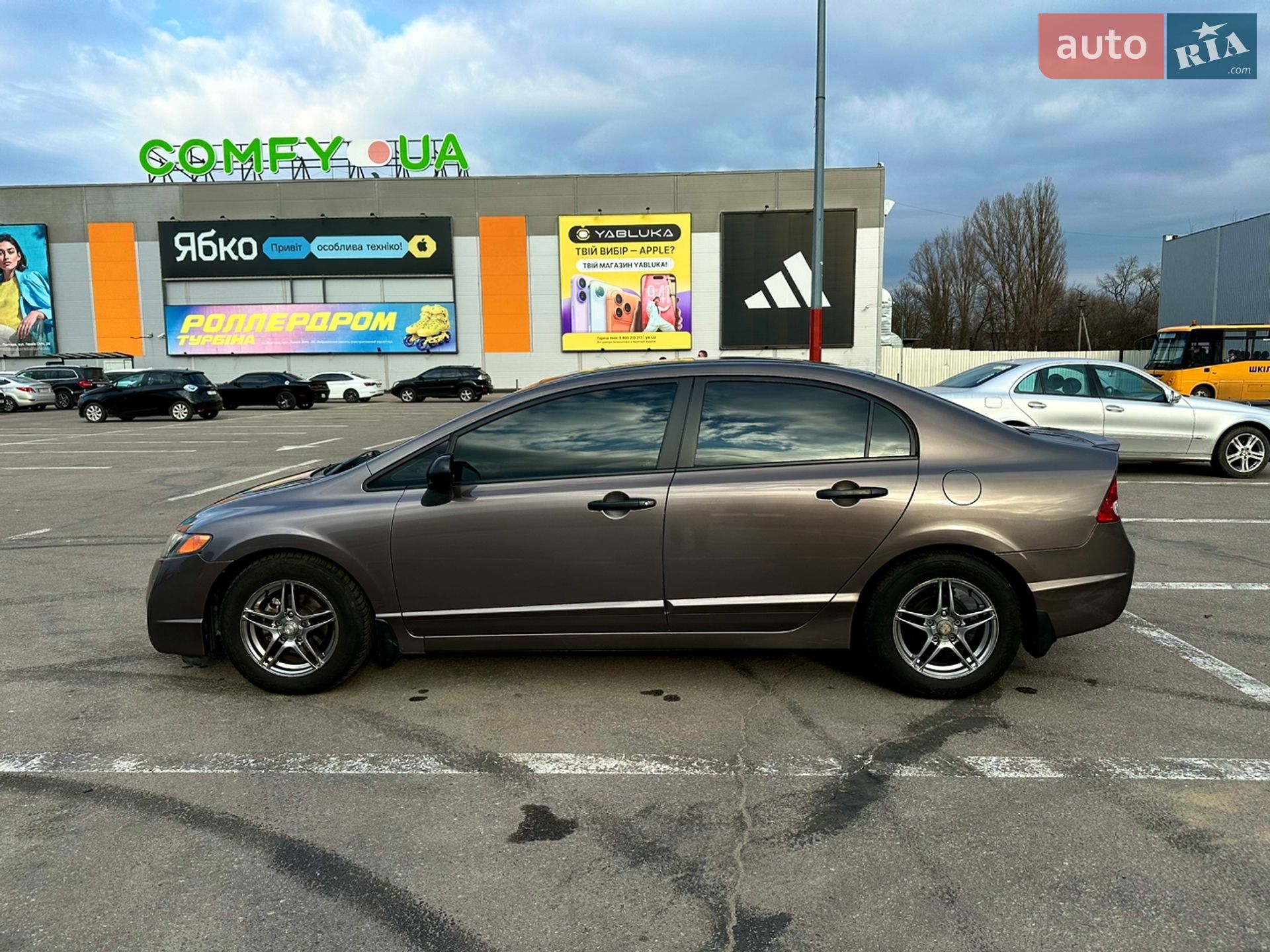Honda Civic 2010 VIN 2HGFA1F48BH007608 фото оголошення 8 з 17