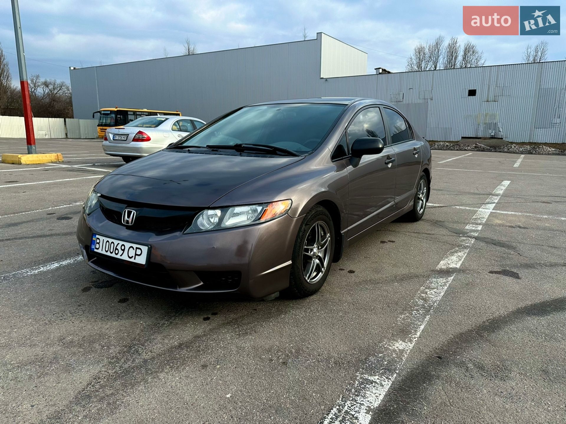 Honda Civic 2010 VIN 2HGFA1F48BH007608 фото оголошення 9 з 17