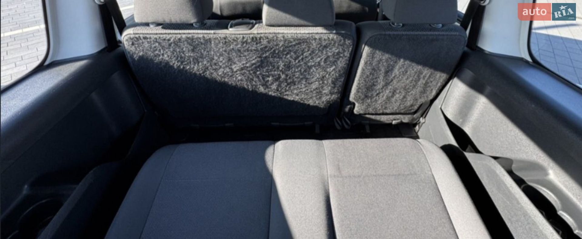 Volkswagen Caddy 2012 VIN WV2ZZZ2KZDX046412 фото оголошення 9 з 32