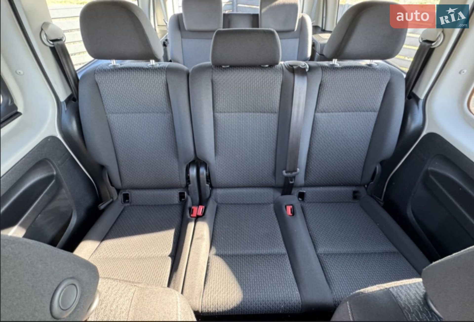 Volkswagen Caddy 2012 VIN WV2ZZZ2KZDX046412 фото оголошення 3 з 32