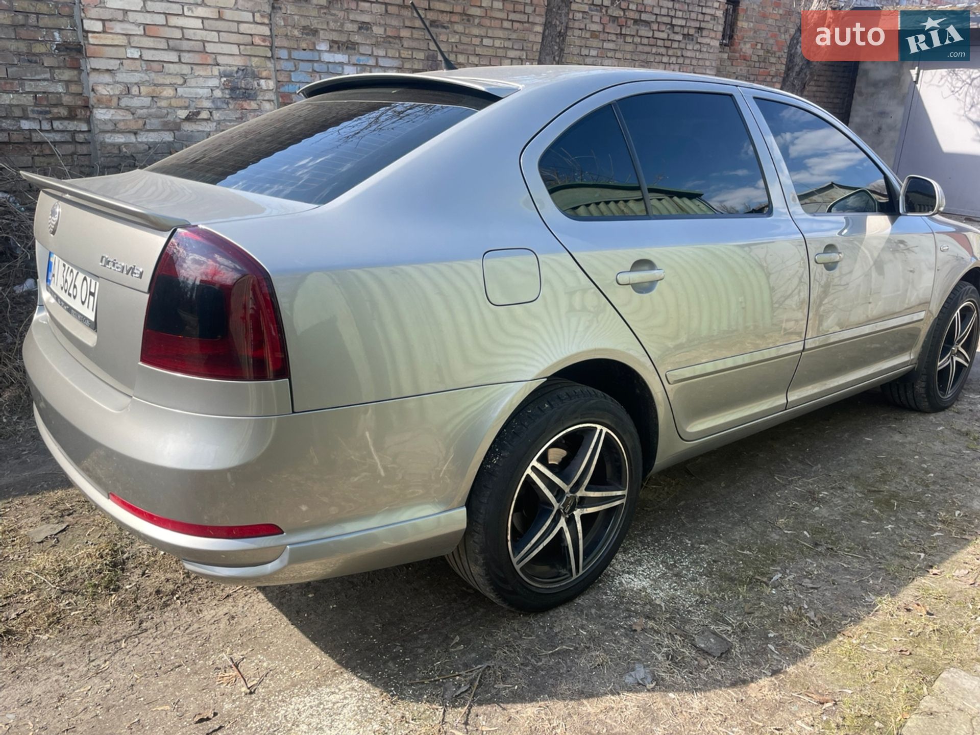 Skoda Octavia 2010 VIN TMBBE41Z7AB152703 фото оголошення 4 з 31