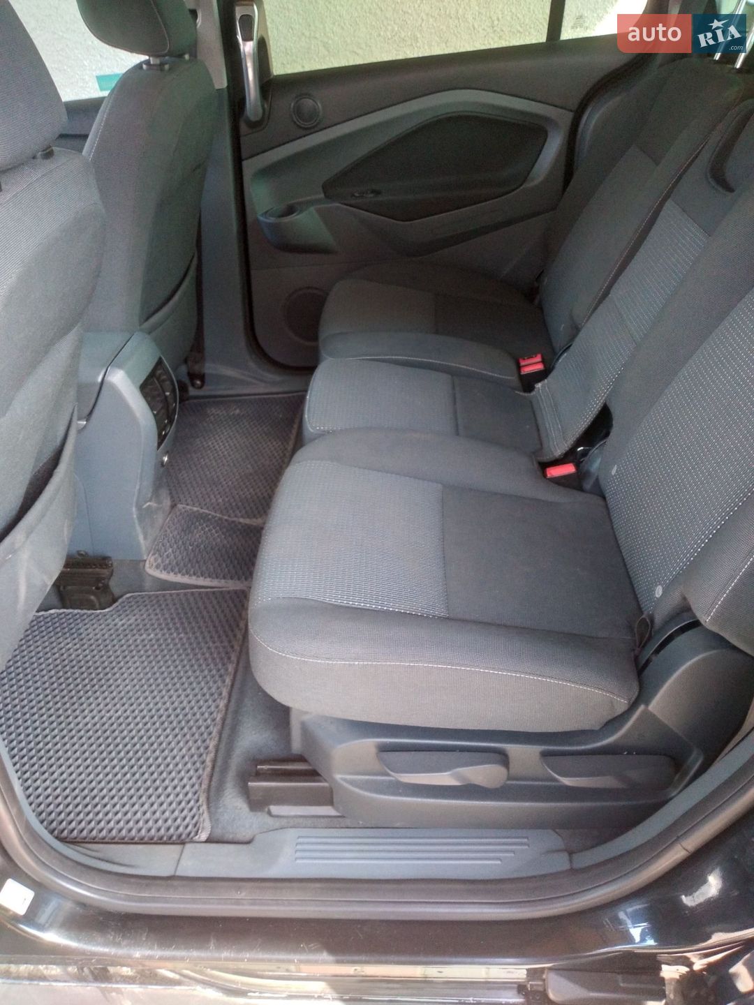 Ford Grand C-Max 2011 VIN WF0HXXWPBHBS22328 фото оголошення 7 з 14