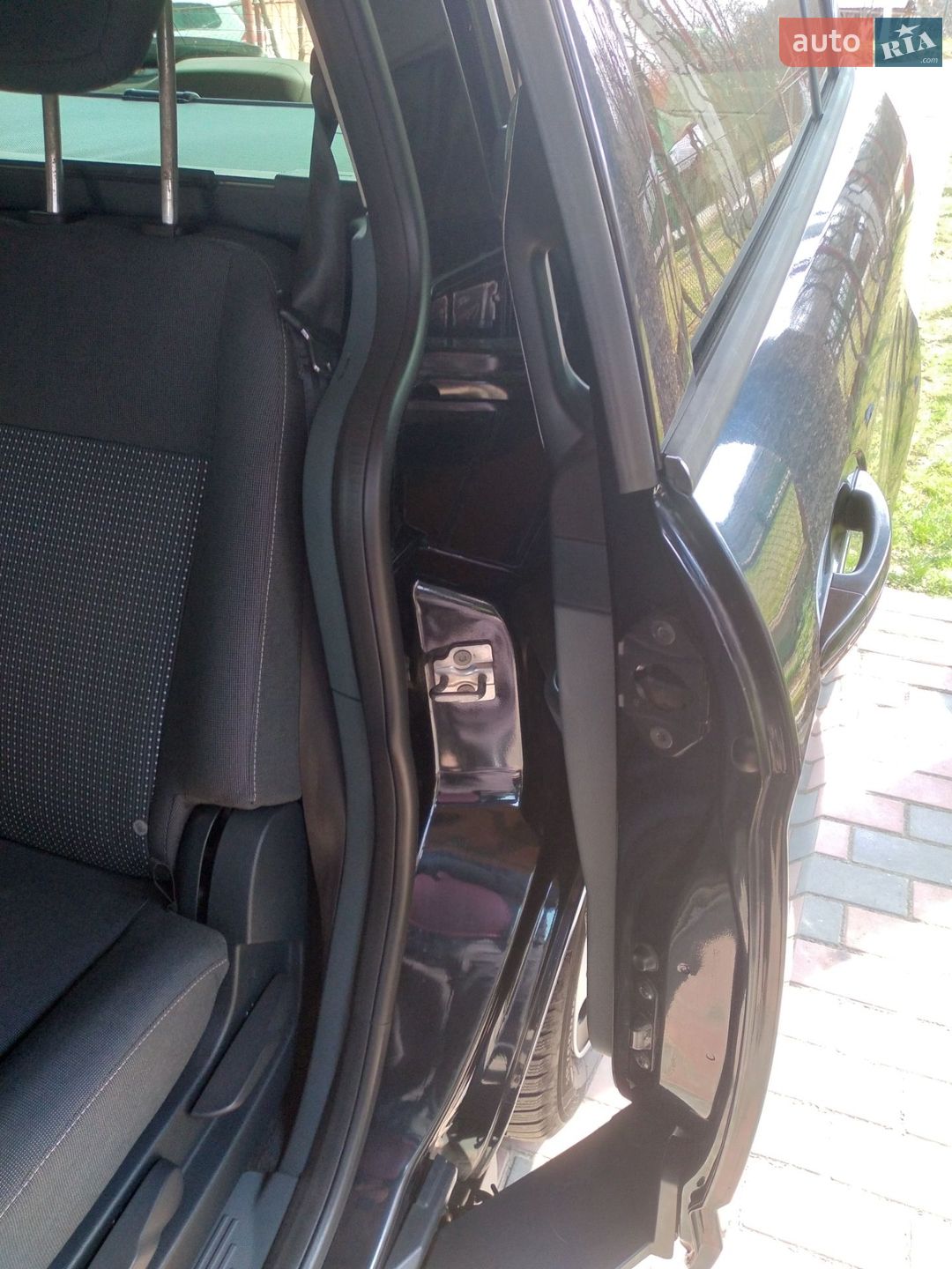 Ford Grand C-Max 2011 VIN WF0HXXWPBHBS22328 фото оголошення 8 з 14