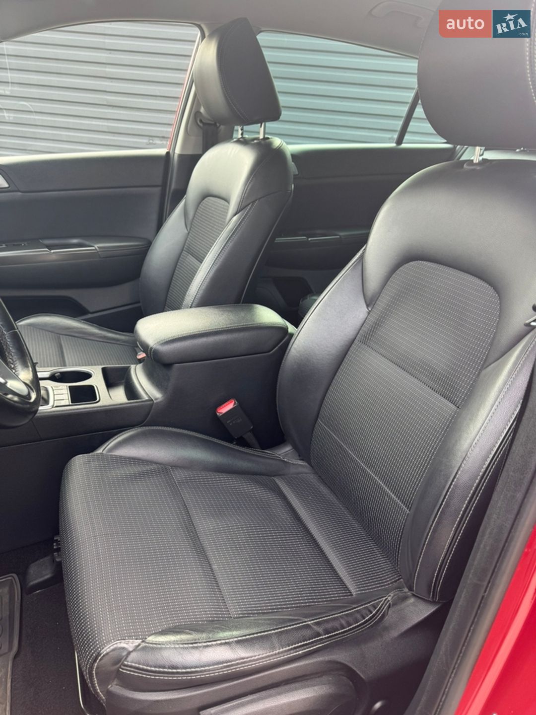 Kia Sportage 2016 VIN U5YPH81ADHL345462 фото оголошення 10 з 11