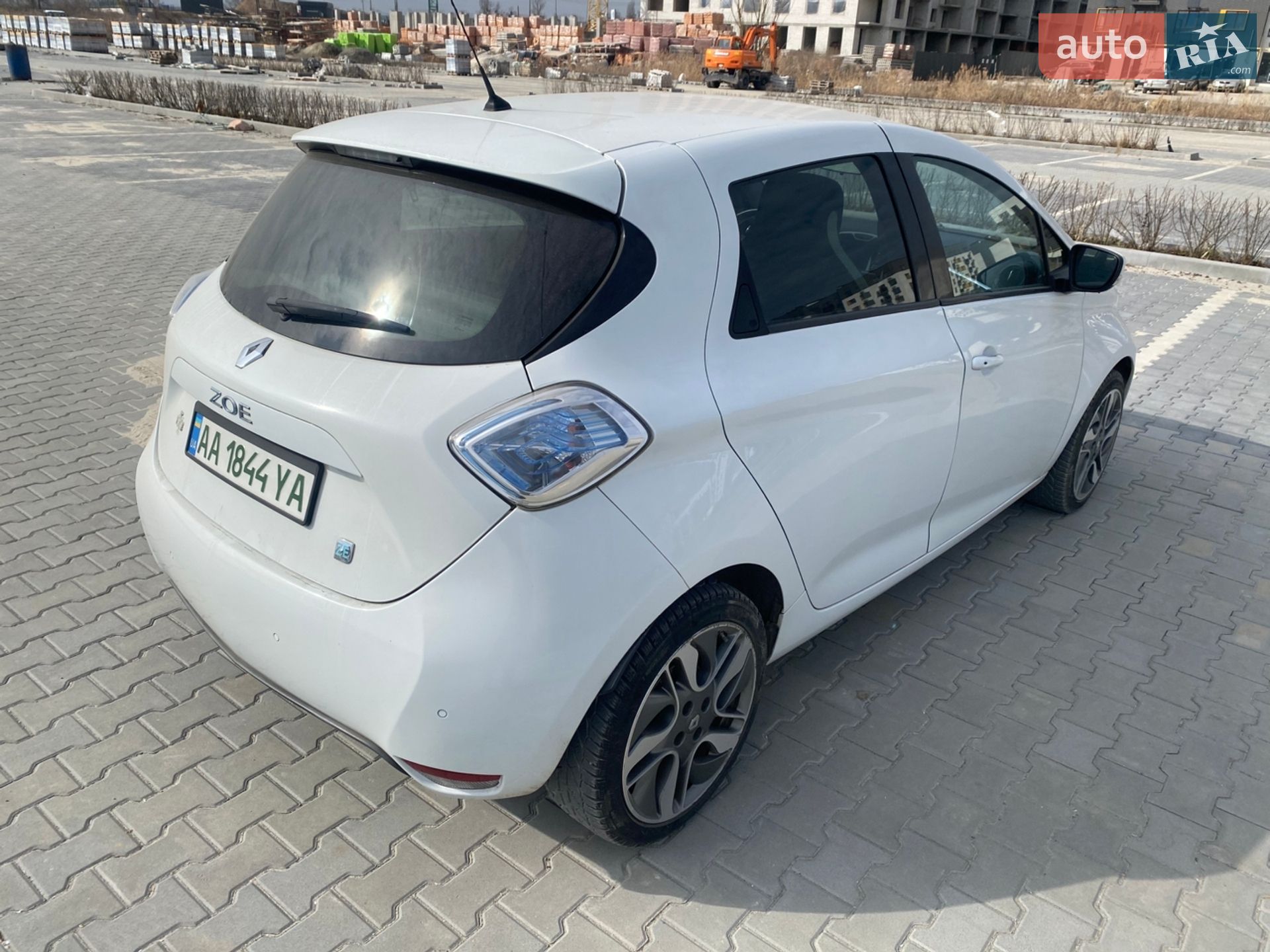 Renault Zoe 2016 VIN VF1AGVYB056015330 фото оголошення 4 з 10