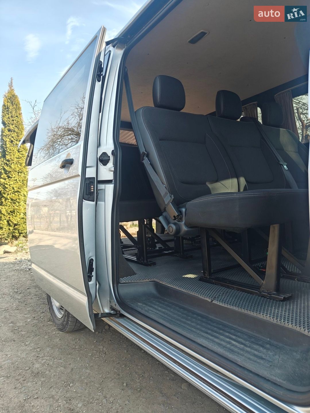 Volkswagen Transporter 2016 VIN WV1ZZZ7HZHH002462 фото оголошення 12 з 46