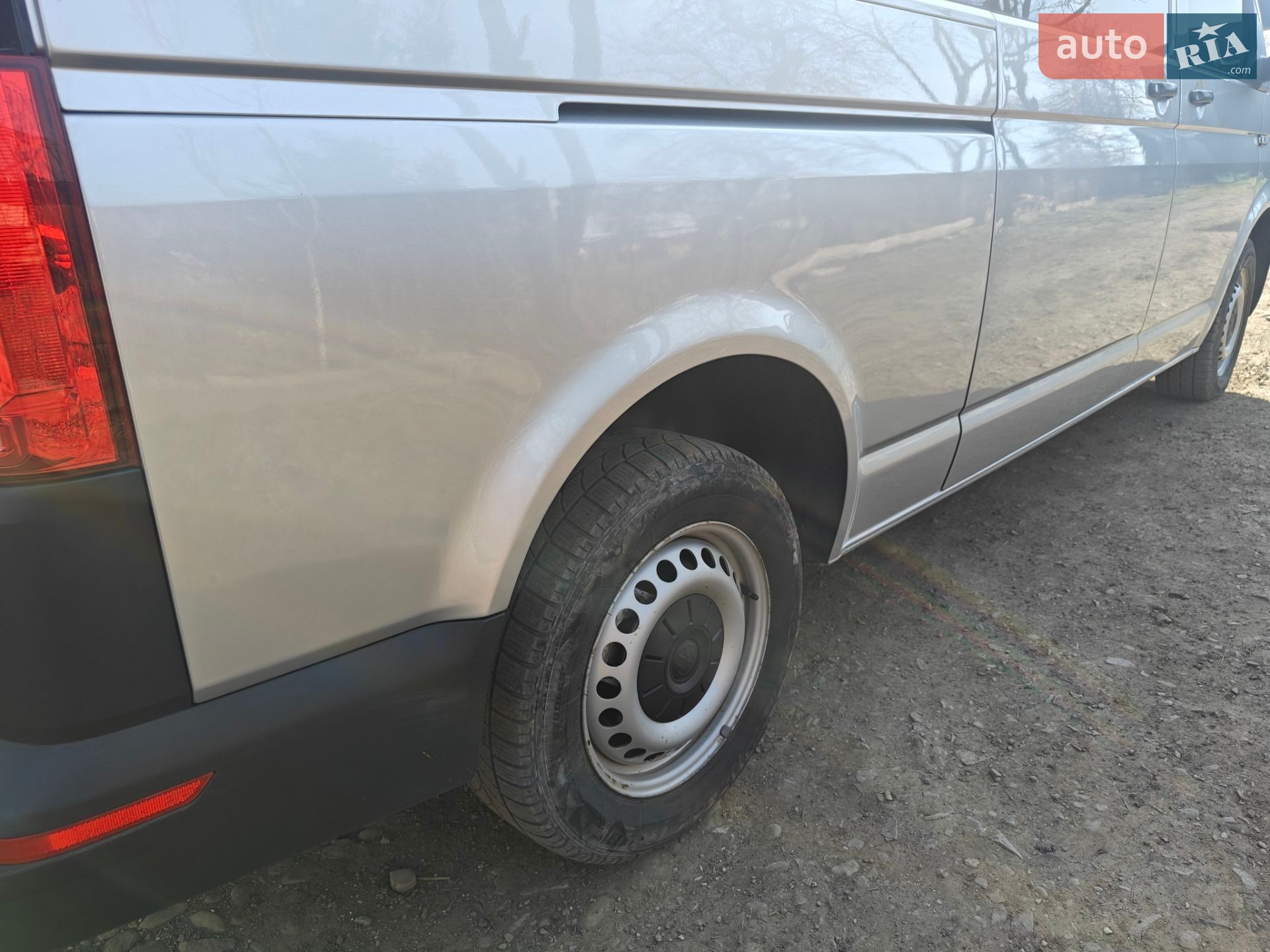 Volkswagen Transporter 2016 VIN WV1ZZZ7HZHH002462 фото оголошення 19 з 46