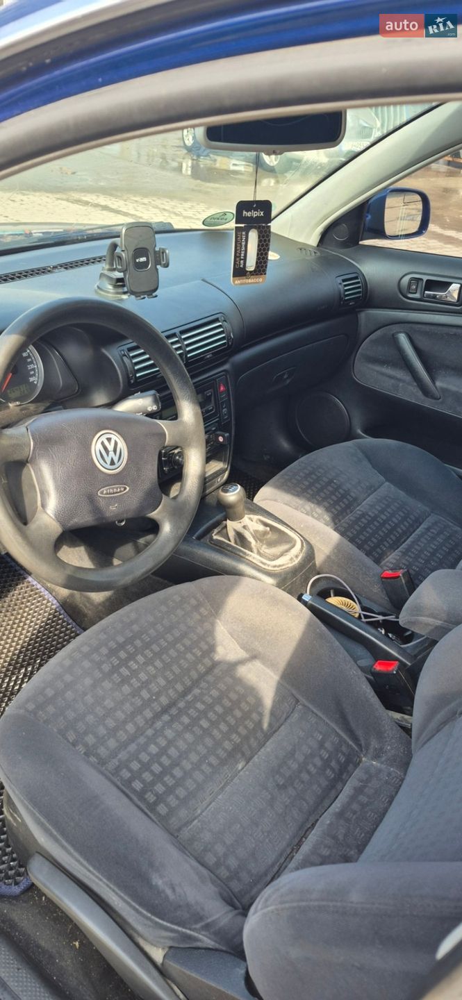 Volkswagen Passat 2001 VIN WVWZZZ3BZ1E155044 фото оголошення 12 з 35