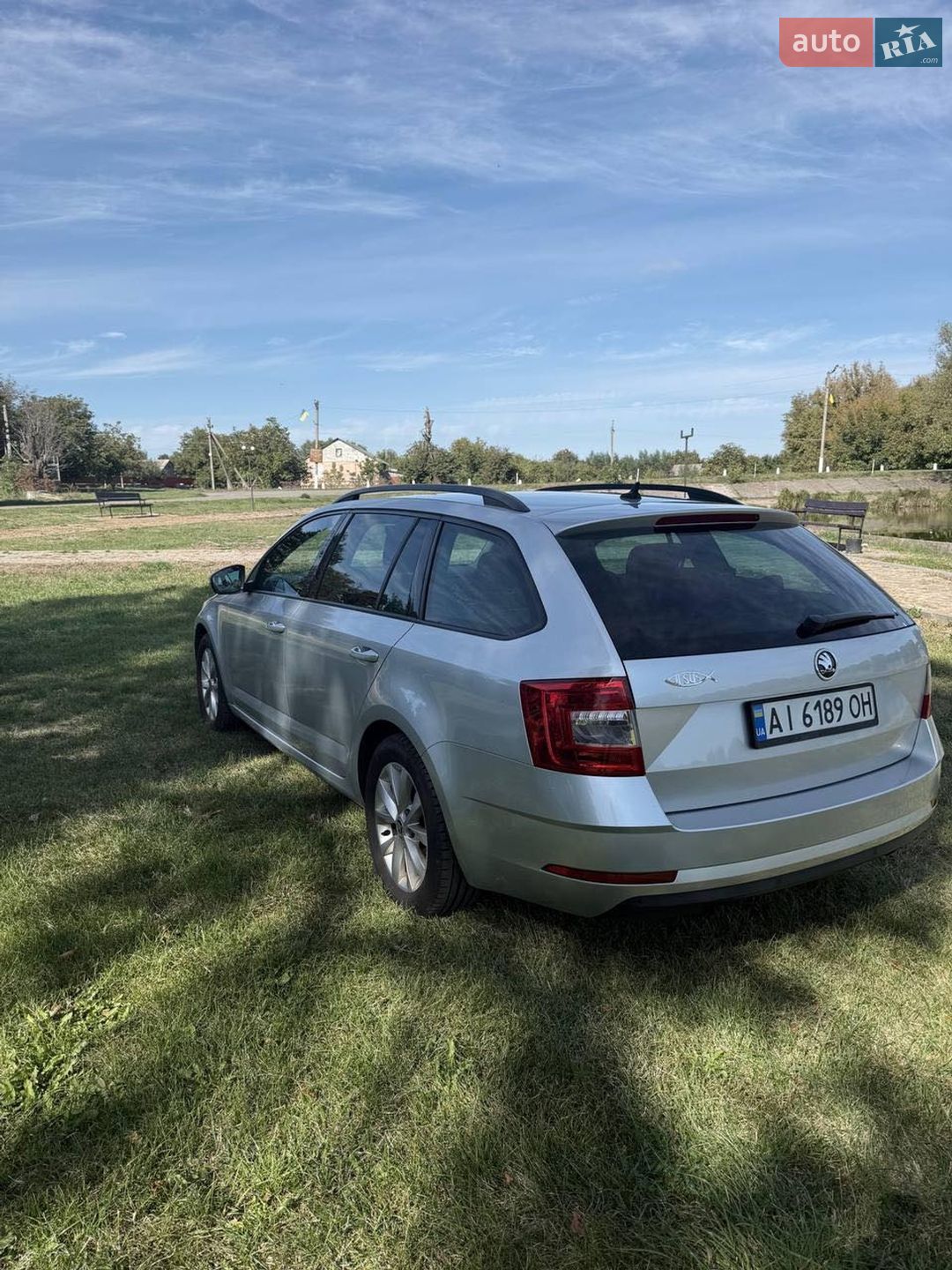 Skoda Octavia 2017 VIN TMBJG7NE3J0164129 фото оголошення 2 з 10