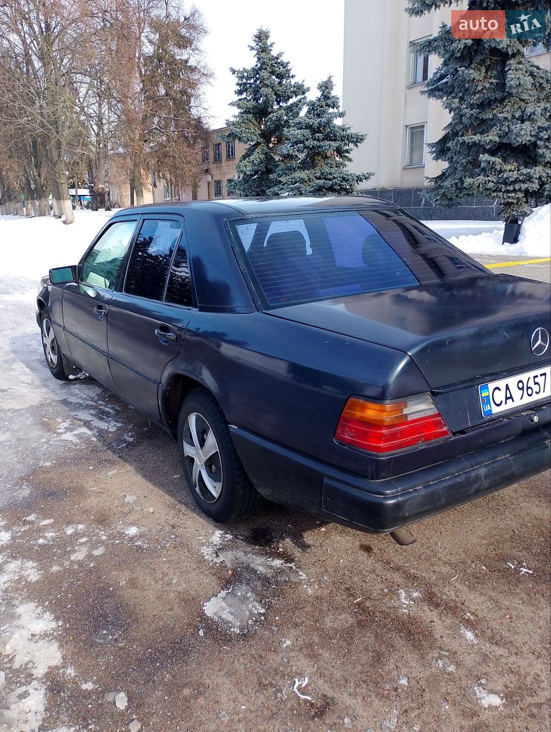 Mercedes-Benz E-Class 1989 VIN WDB1240201A834670 фото оголошення 7 з 7
