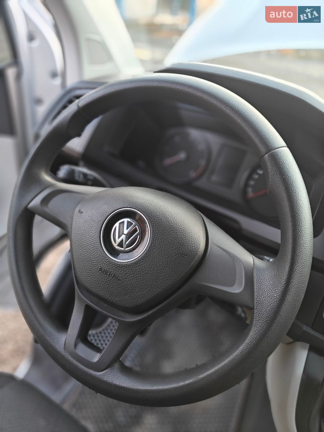 Volkswagen Transporter 2016 VIN WV1ZZZ7HZHH002462 фото оголошення 24 з 46