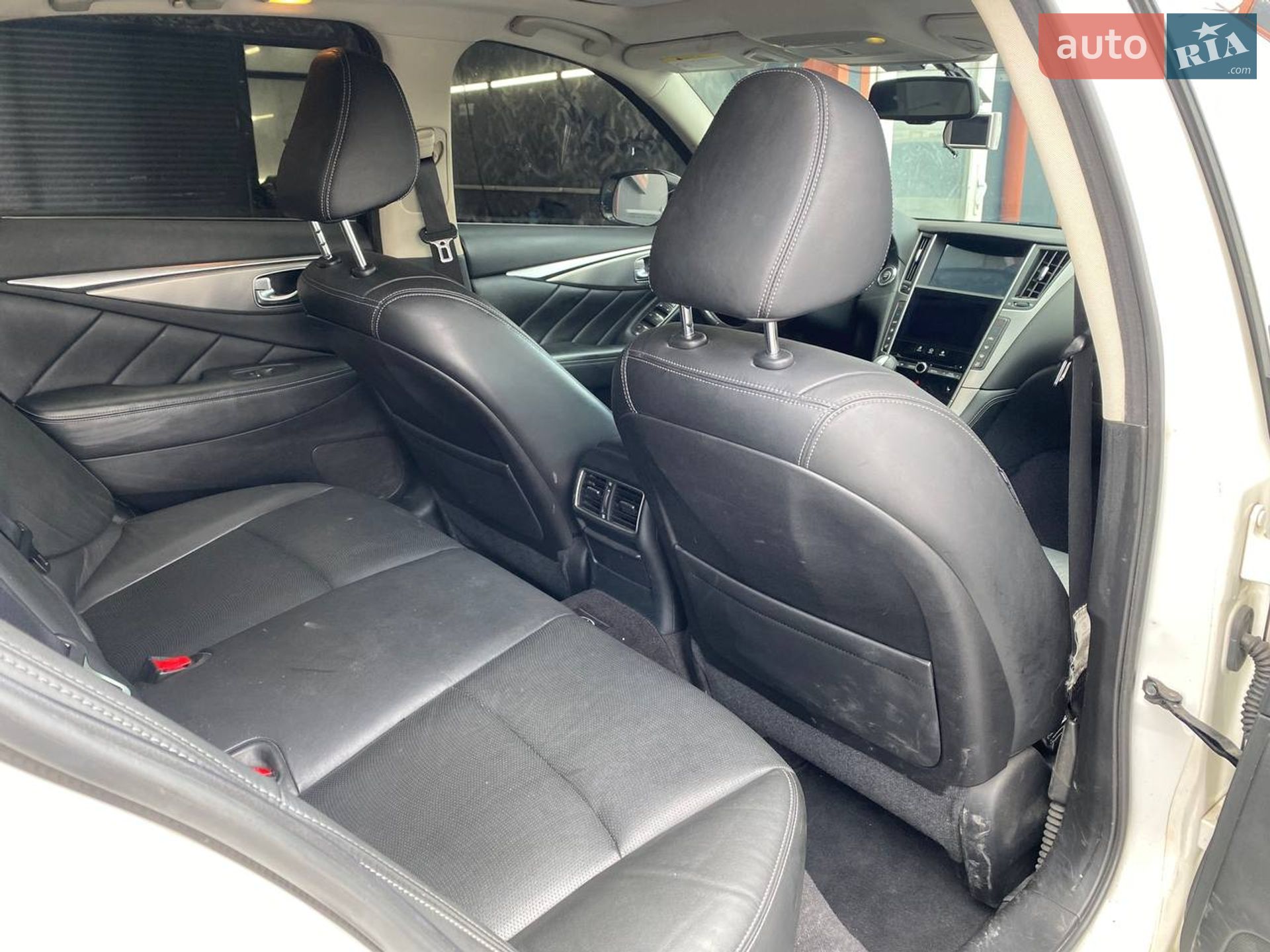 Infiniti Q50 2015 VIN JNKDV71E5FM531412 фото оголошення 17 з 26