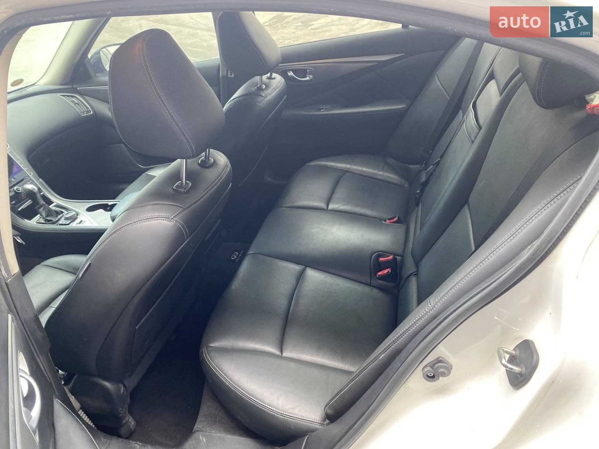 Infiniti Q50 2015 VIN JNKDV71E5FM531412 фото оголошення 18 з 26