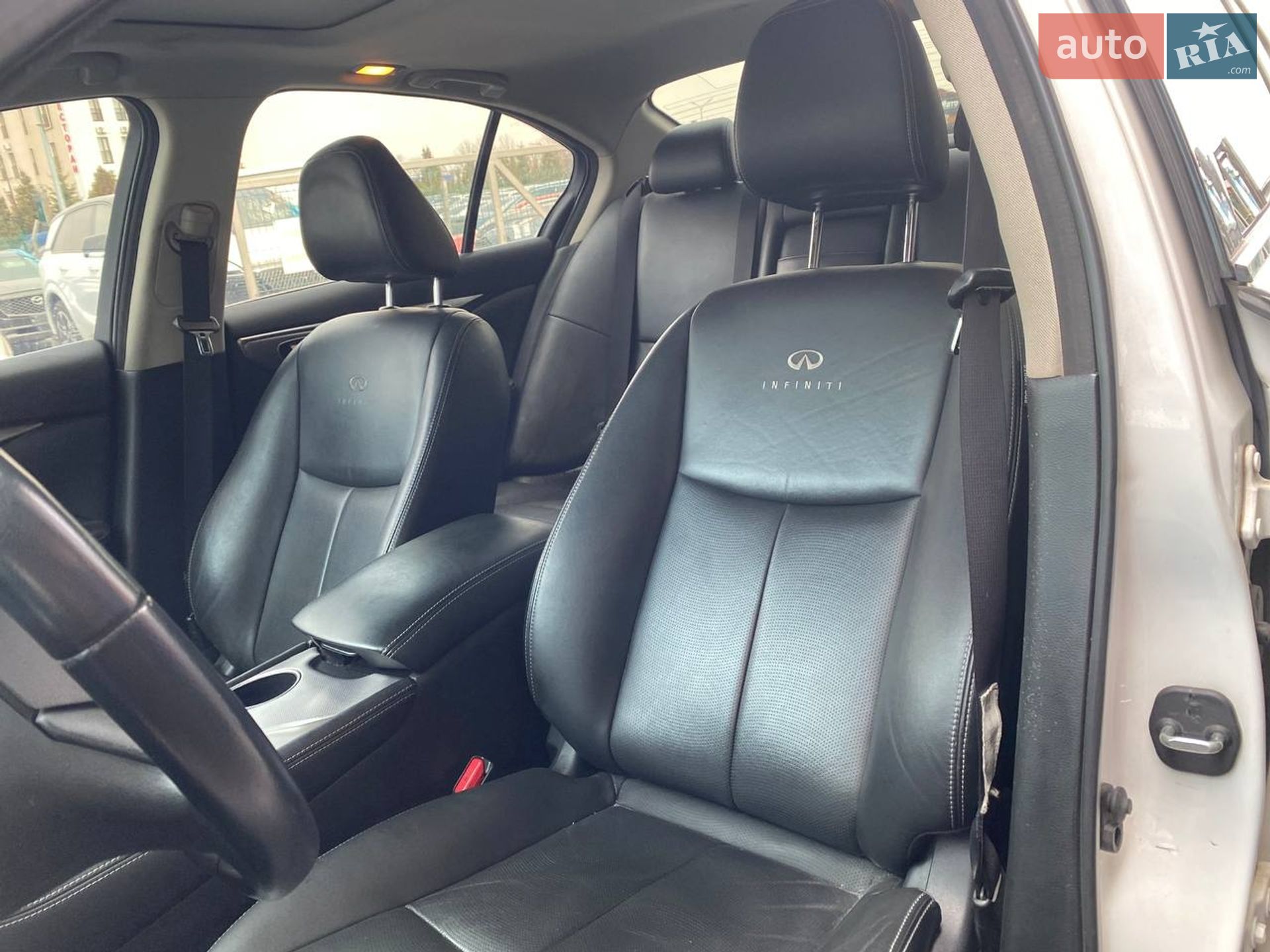 Infiniti Q50 2015 VIN JNKDV71E5FM531412 фото оголошення 22 з 26