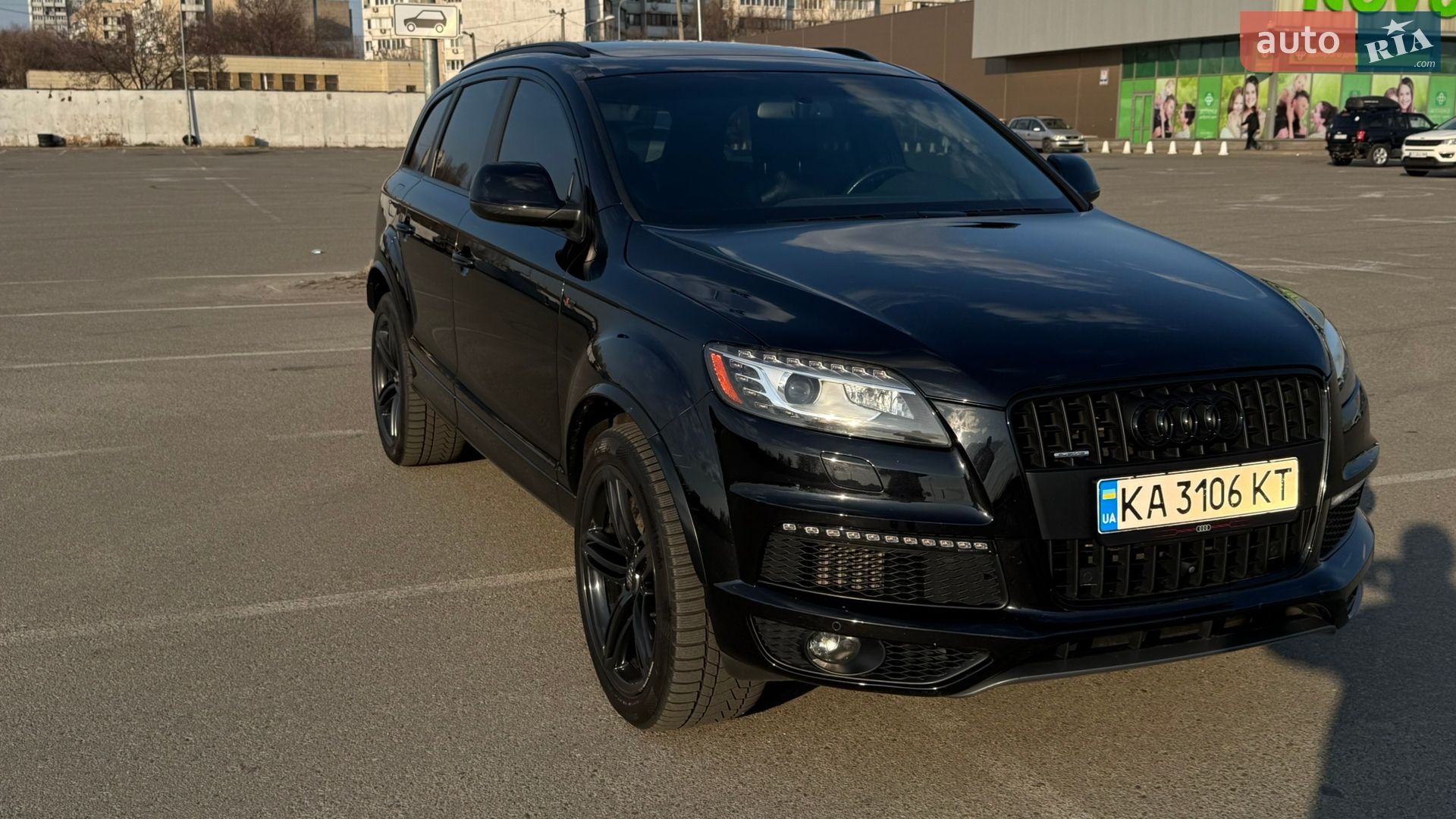 Audi Q7 2014 VIN WA1WMAFE1FD002648 фото оголошення 34 з 37