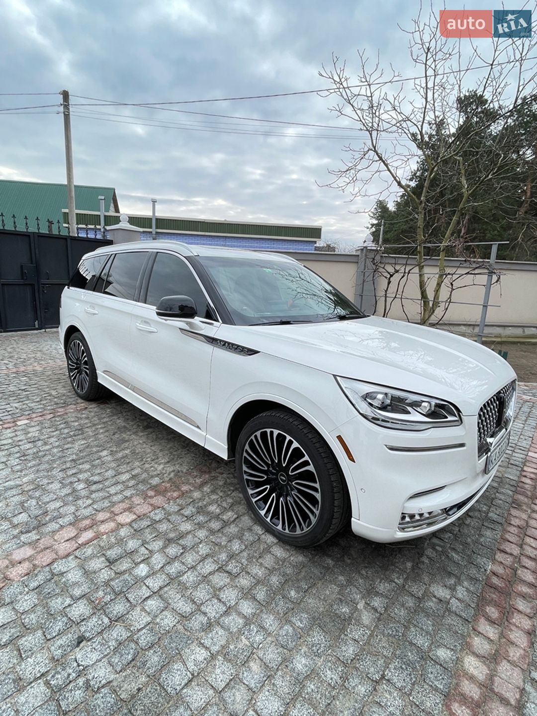 Lincoln Aviator 2023 VIN 5LM5J9XCXPGL05782 фото оголошення 7 з 64