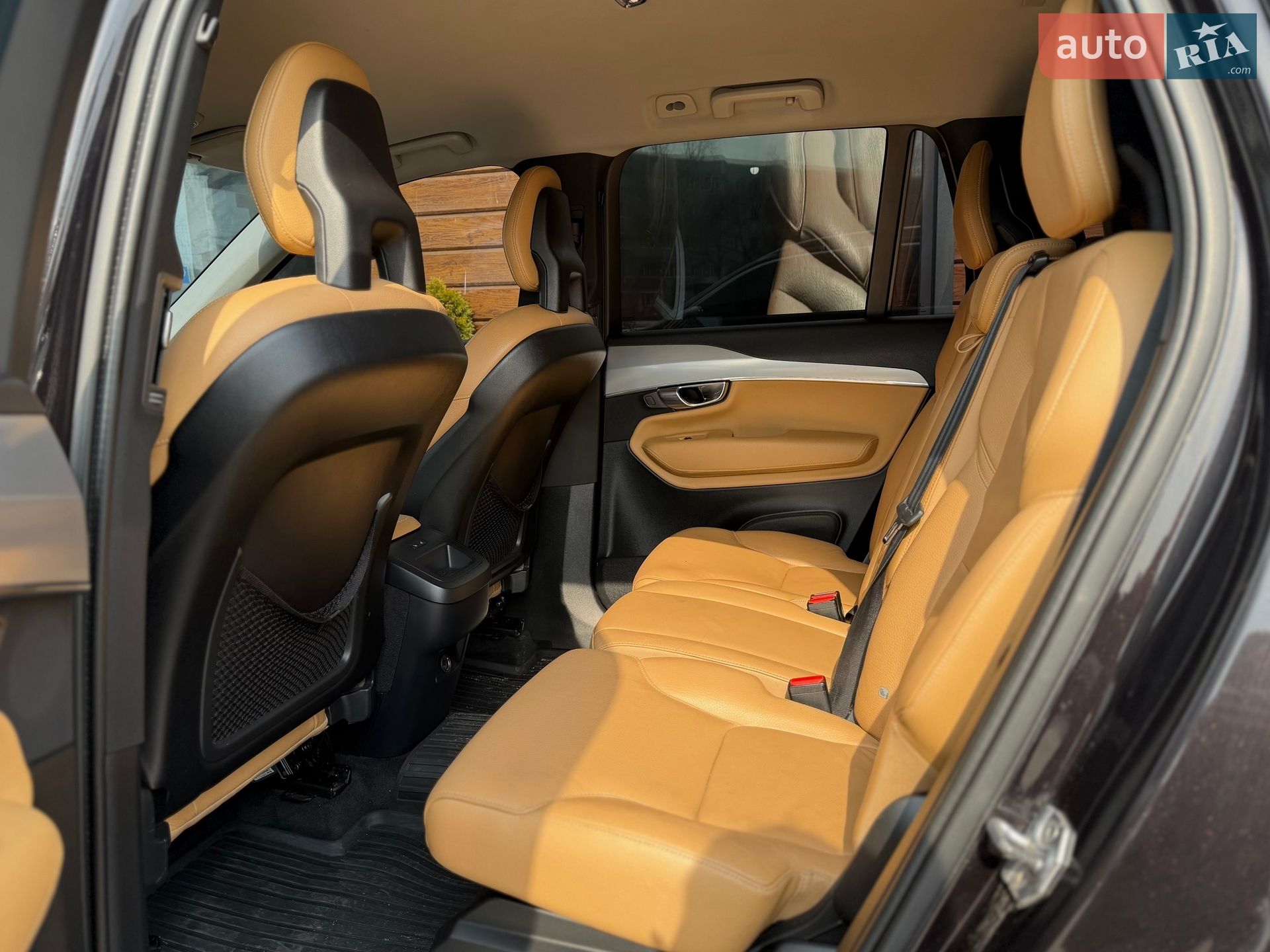 Volvo XC90 2016 VIN YV1LC10BCG1080704 фото оголошення 48 з 51