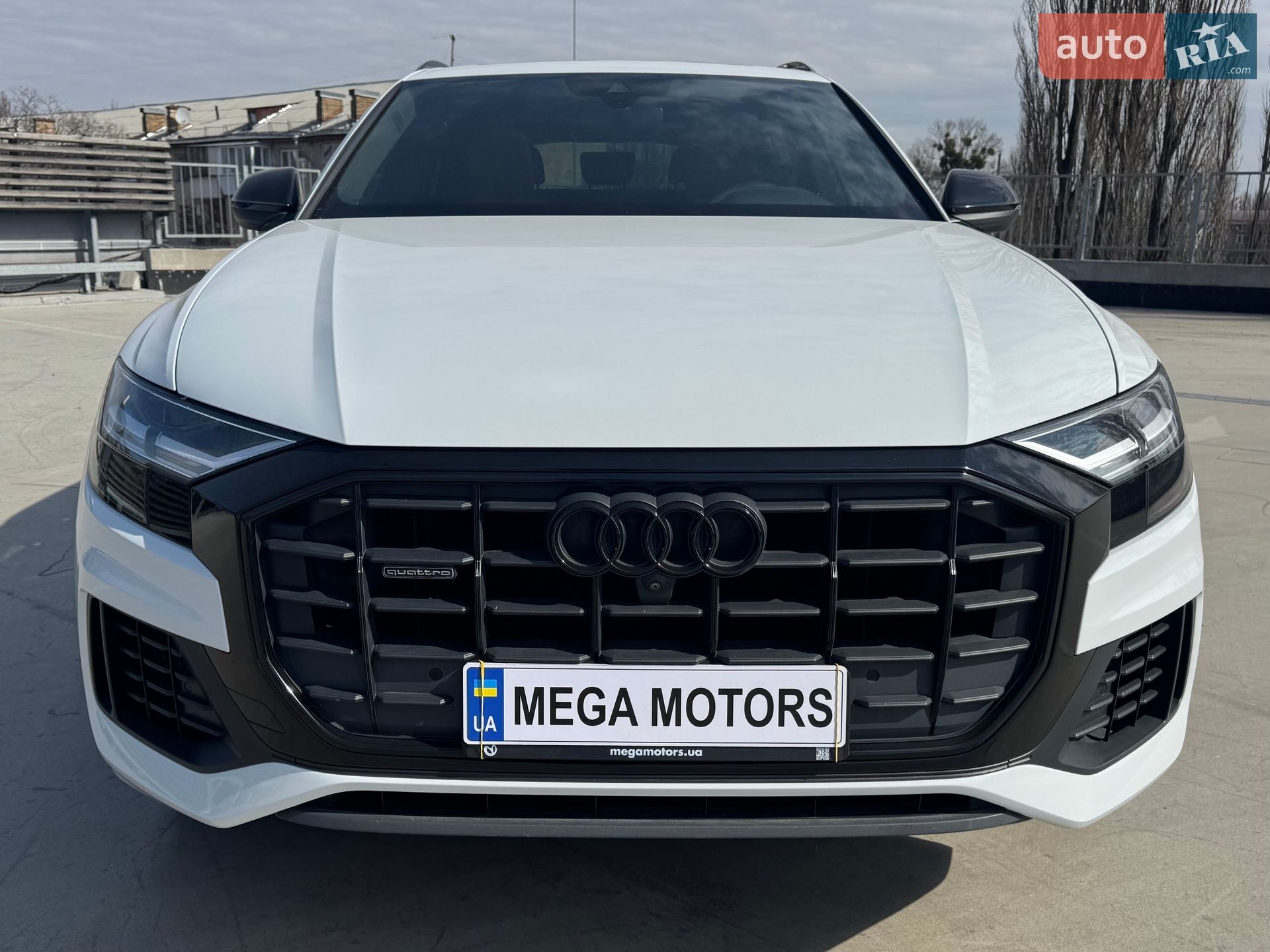 Audi Q8 2018 VIN WA1BVAF13KD008308 фото оголошення 3 з 18