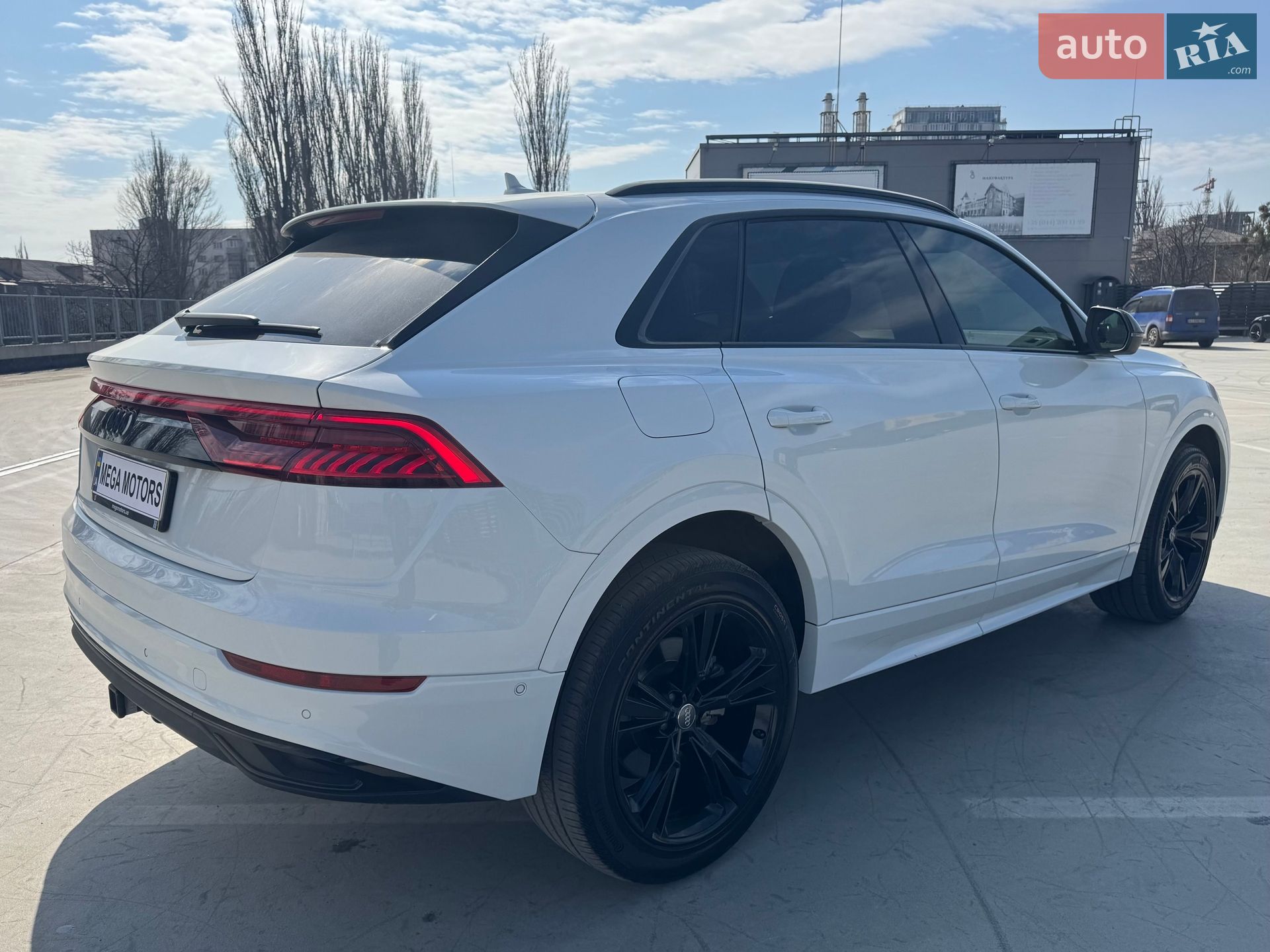 Audi Q8 2018 VIN WA1BVAF13KD008308 фото оголошення 5 з 18