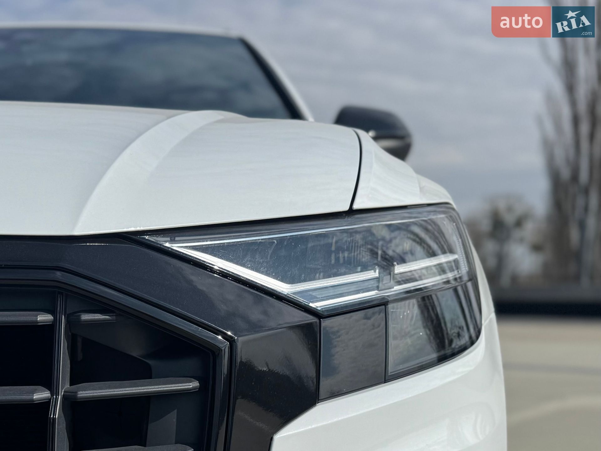 Audi Q8 2018 VIN WA1BVAF13KD008308 фото оголошення 8 з 18