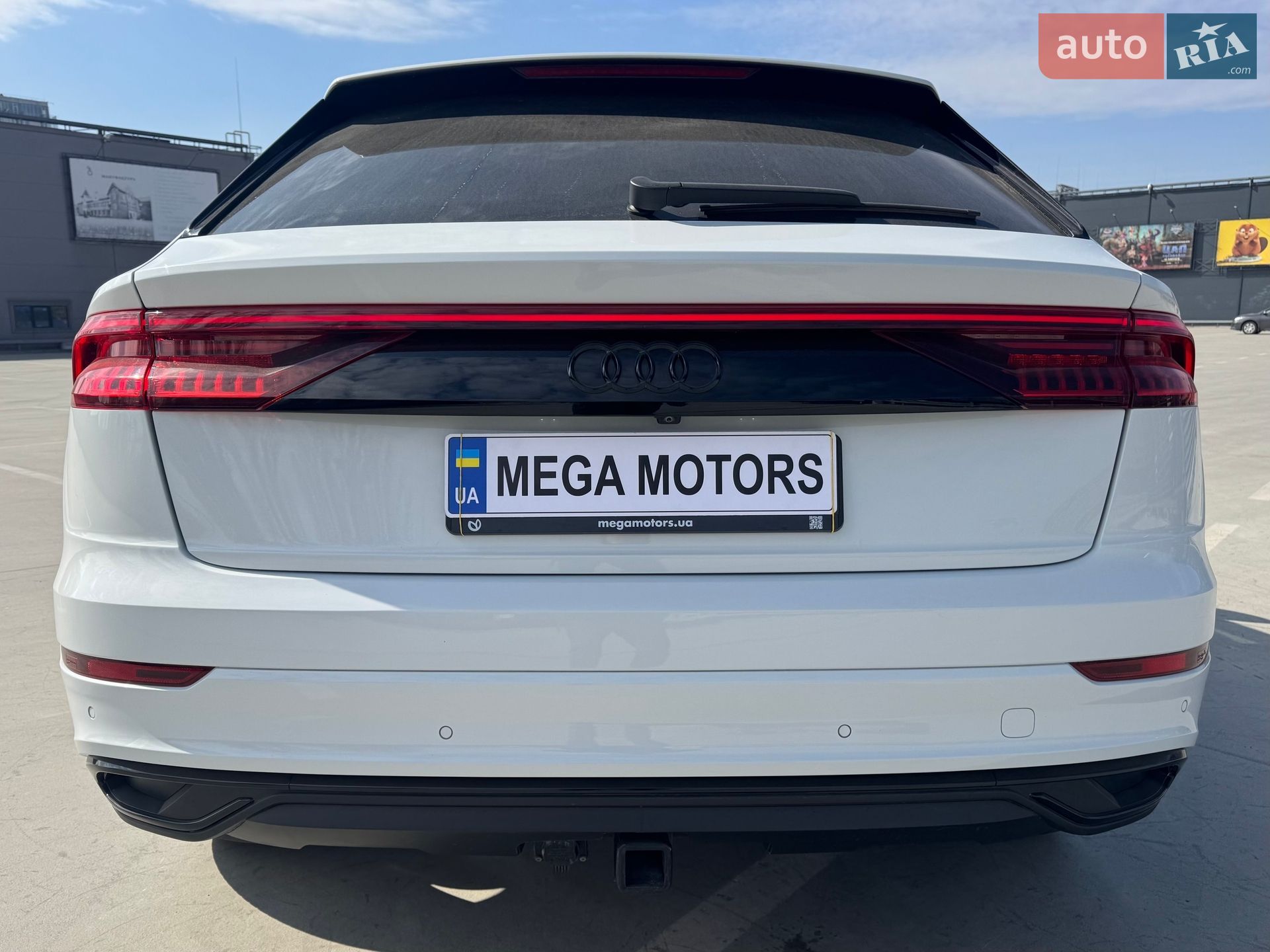 Audi Q8 2018 VIN WA1BVAF13KD008308 фото оголошення 10 з 18