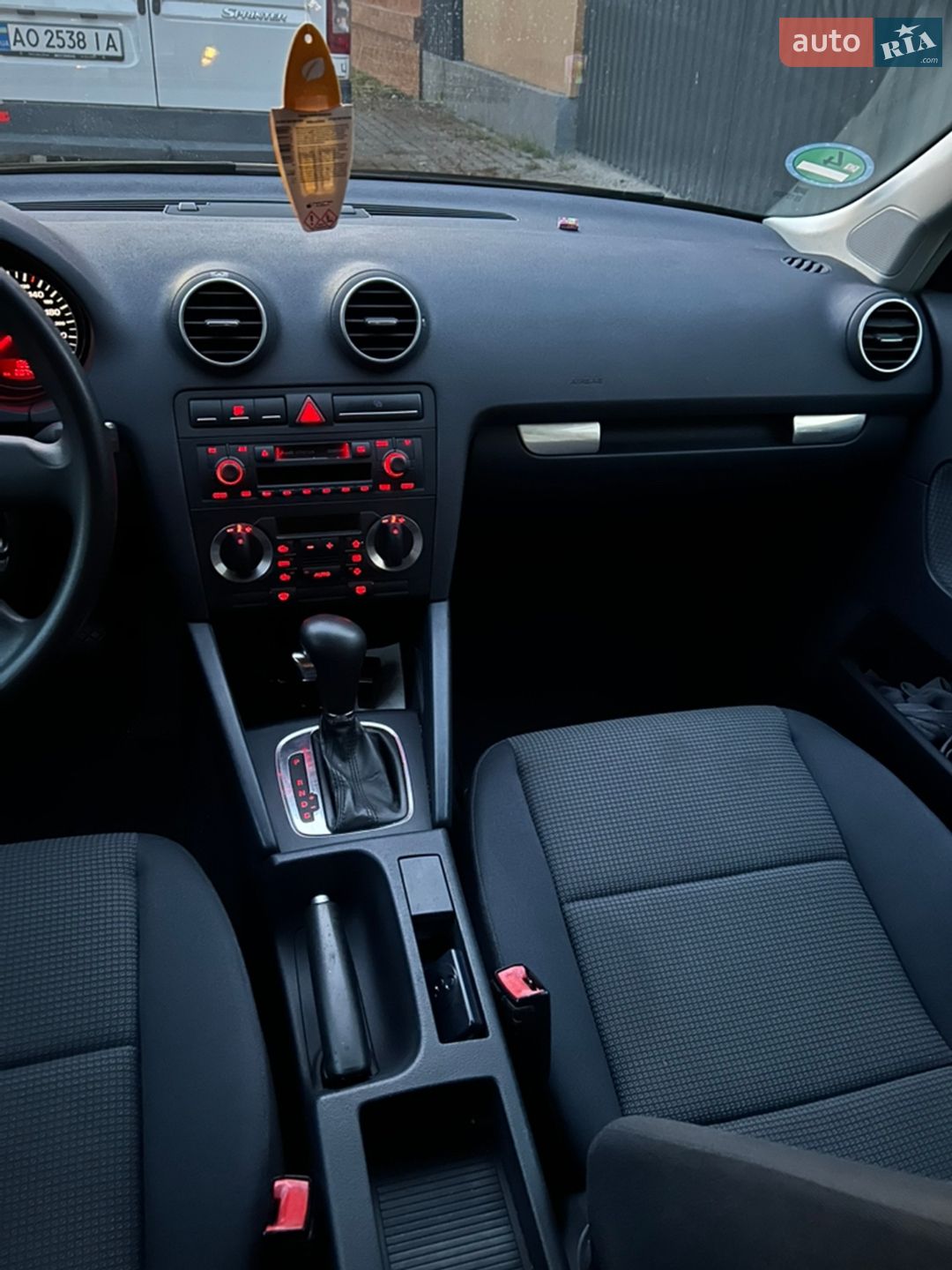 Audi A3 2004 VIN WAUZZZ8P05A104635 фото оголошення 9 з 11
