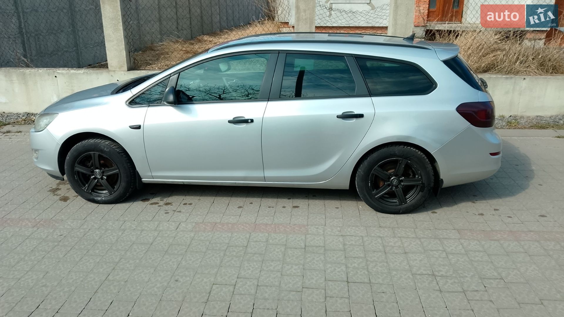 Opel Astra 2011 VIN W0LPD8EG7C8037316 фото оголошення 2 з 19