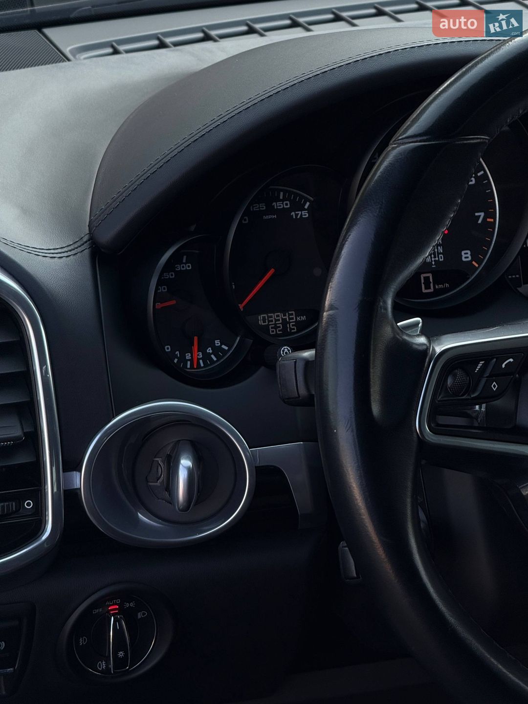 Porsche Cayenne 2015 VIN WP1AA2A24GLA08221 фото оголошення 14 з 15