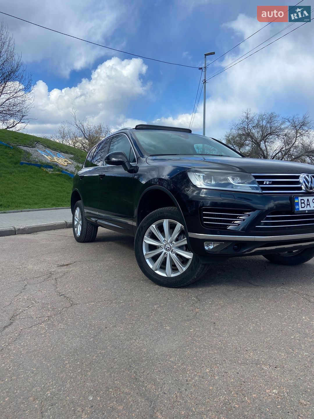 Volkswagen Touareg 2017 VIN WVGZZZ7PZHD036335 фото оголошення 9 з 46