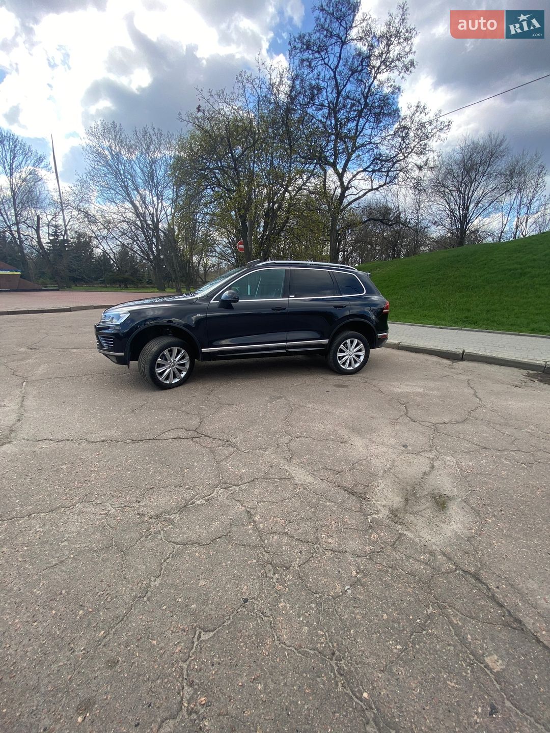 Volkswagen Touareg 2017 VIN WVGZZZ7PZHD036335 фото оголошення 18 з 46