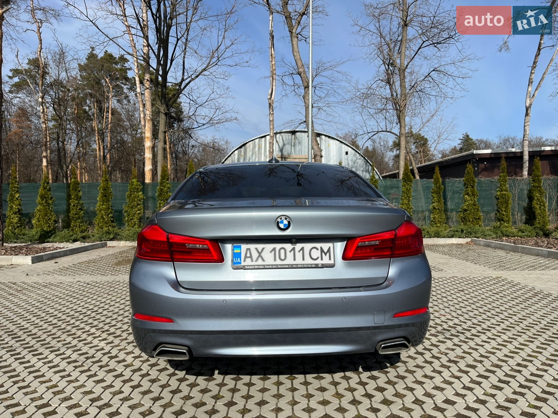 BMW 5 Series 2017 VIN WBAJB510X0WB98352 фото оголошення 2 з 10