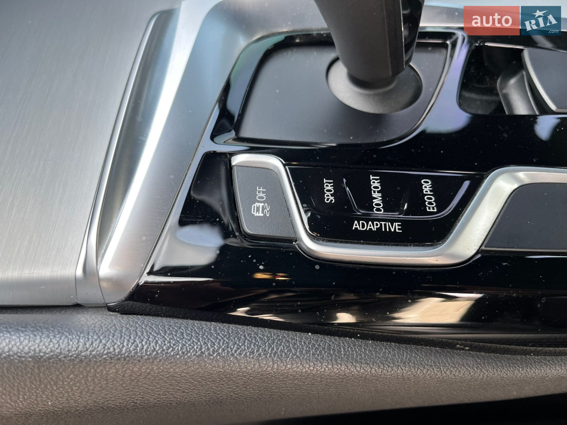 BMW 5 Series 2017 VIN WBAJB510X0WB98352 фото оголошення 6 з 10