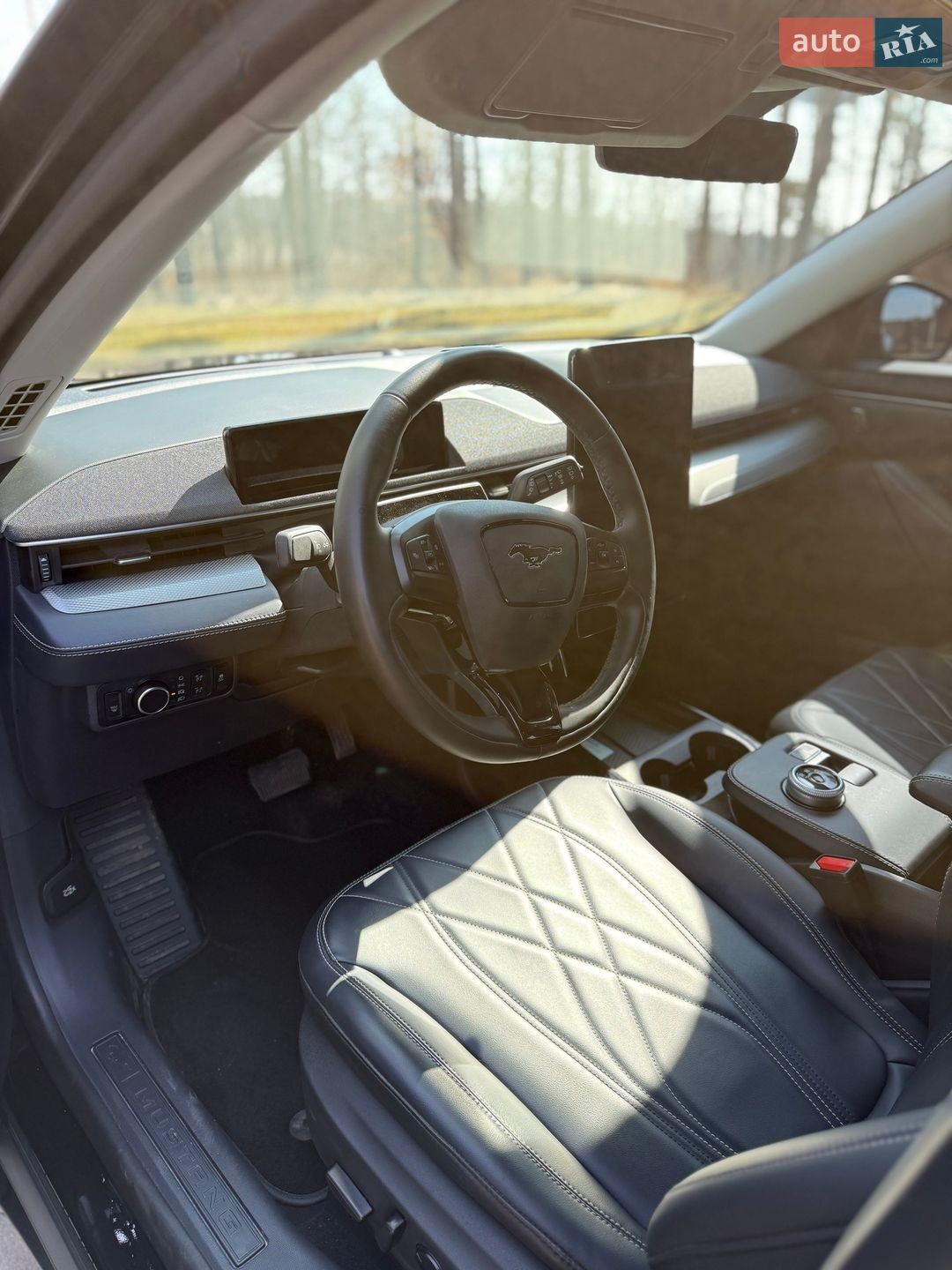 Ford Mustang Mach-E 2023 VIN 3FMTK1RM5PMA46204 фото оголошення 6 з 14