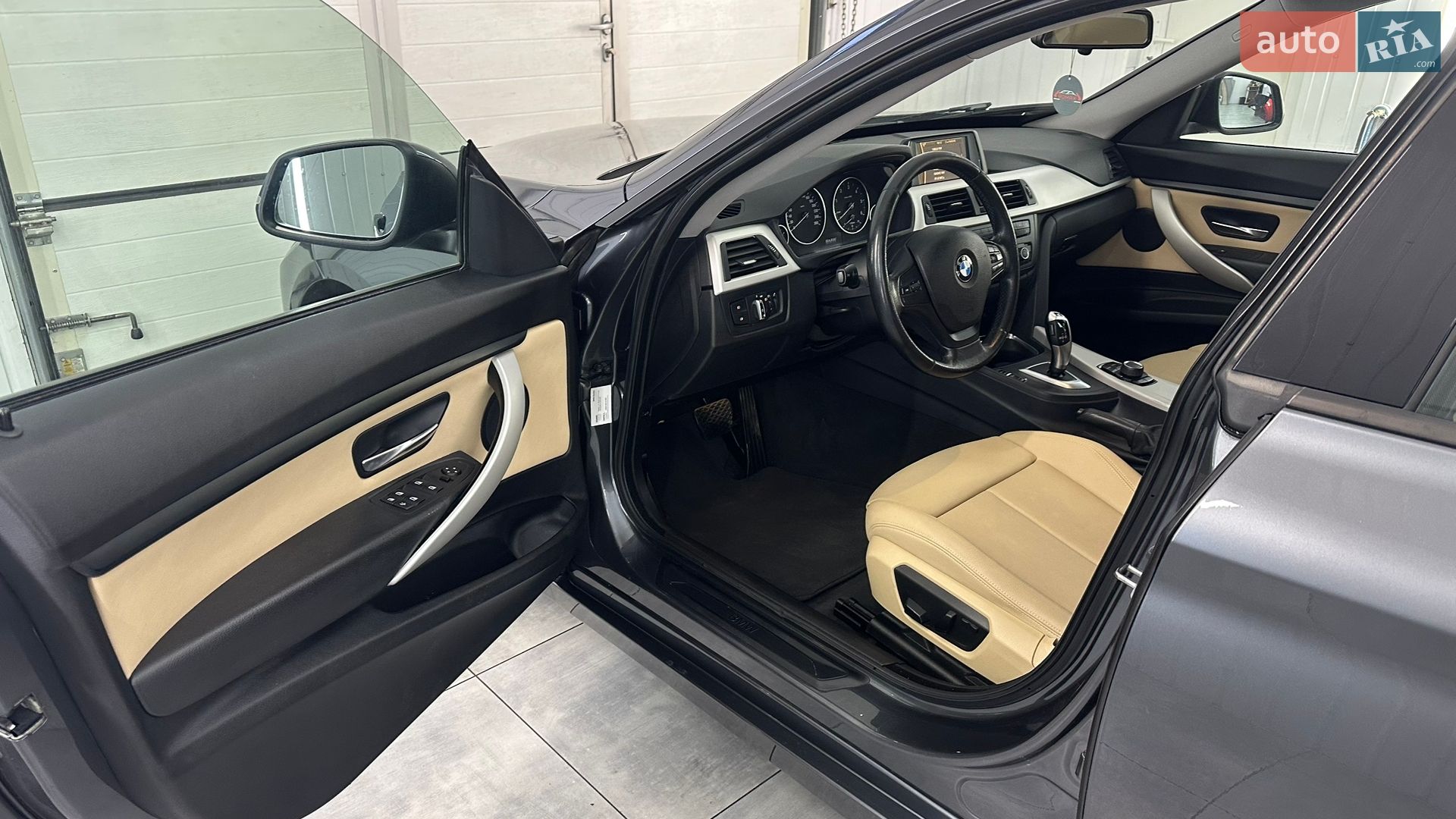 BMW 3 Series GT 2014 VIN WBA3Y11060D373771 фото оголошення 9 з 11