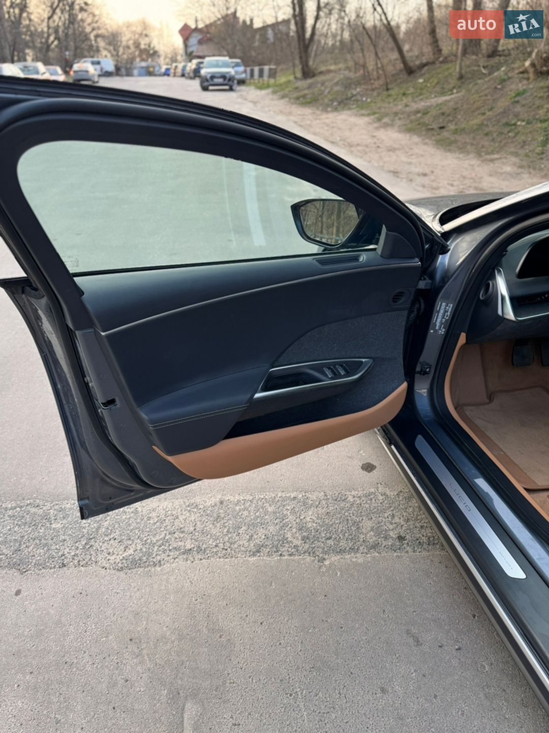 Lucid Air 2023 VIN 50EA1TEA9RA006418 фото оголошення 4 з 38
