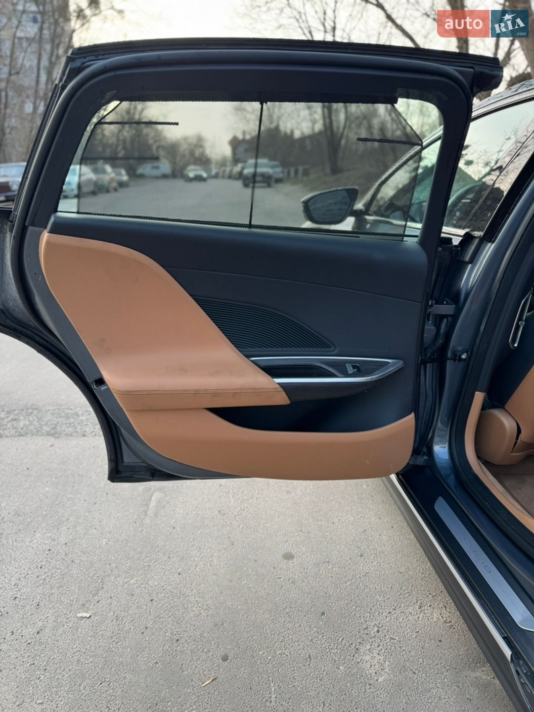 Lucid Air 2023 VIN 50EA1TEA9RA006418 фото оголошення 7 з 38