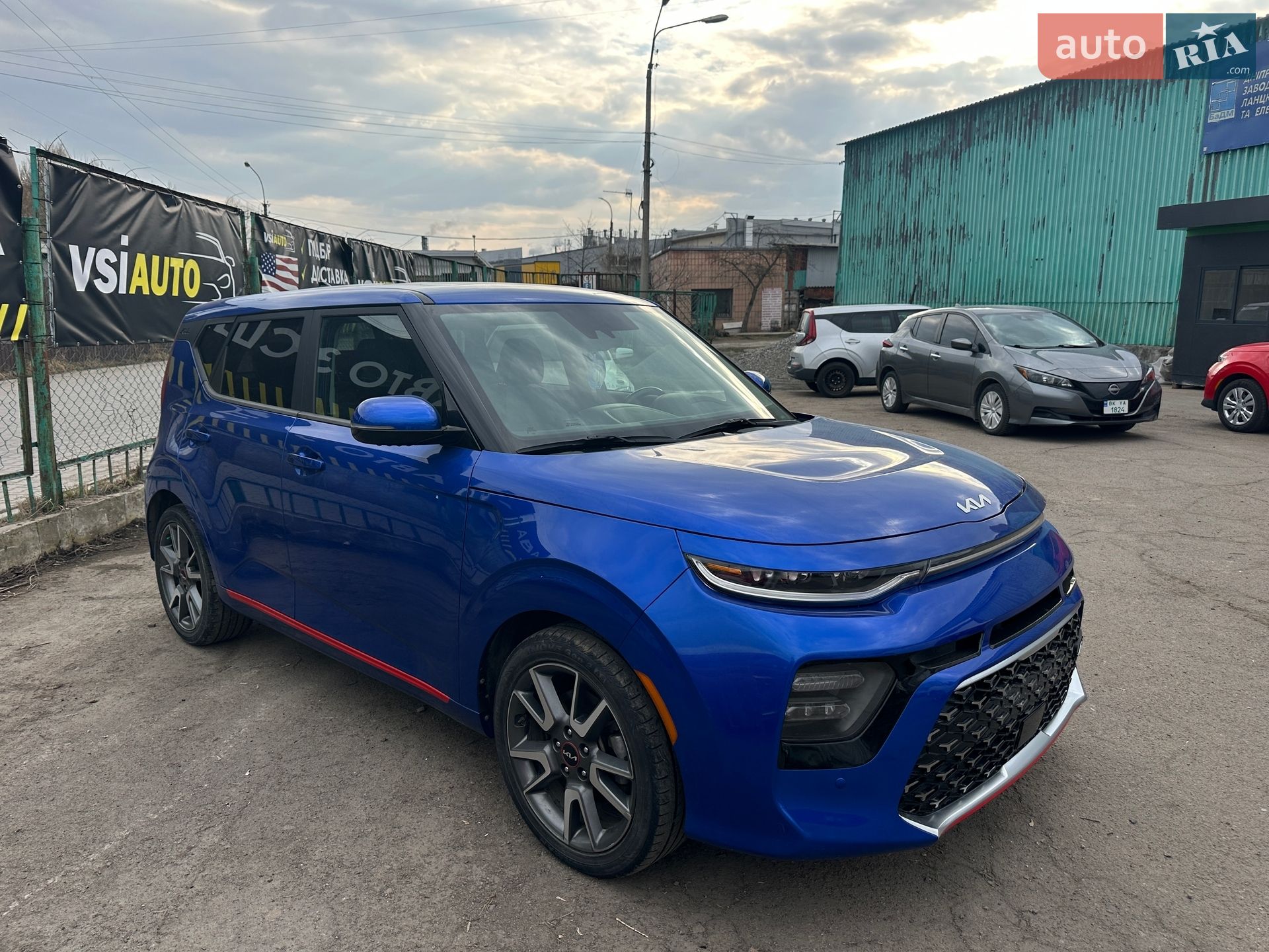 Kia Soul 2021 VIN KNDJ53AF3N7818136 фото оголошення 2 з 20