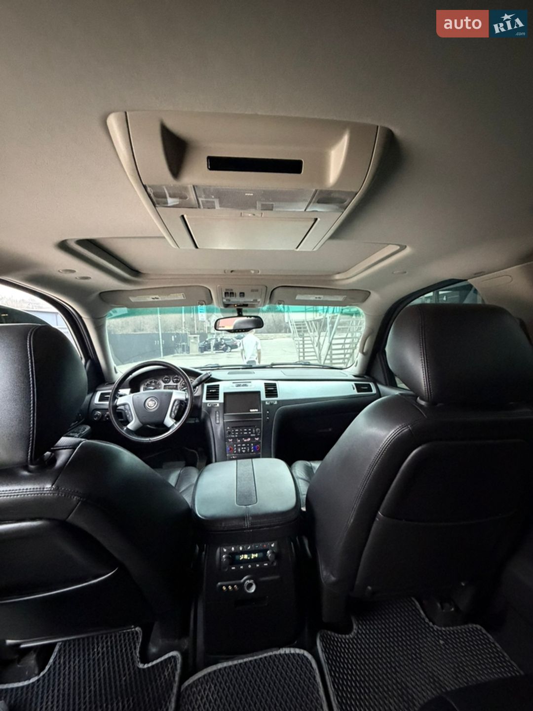 Cadillac Escalade 2011 VIN 1GYS4BEF7BR357979 фото оголошення 16 з 18