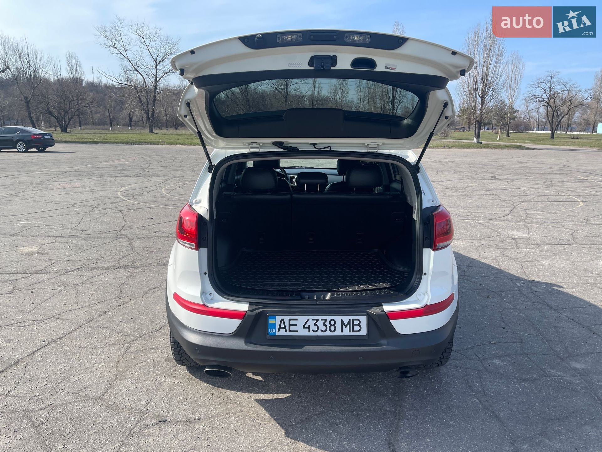 Kia Sportage 2014 VIN KNDPCCA66E7638259 фото оголошення 5 з 31