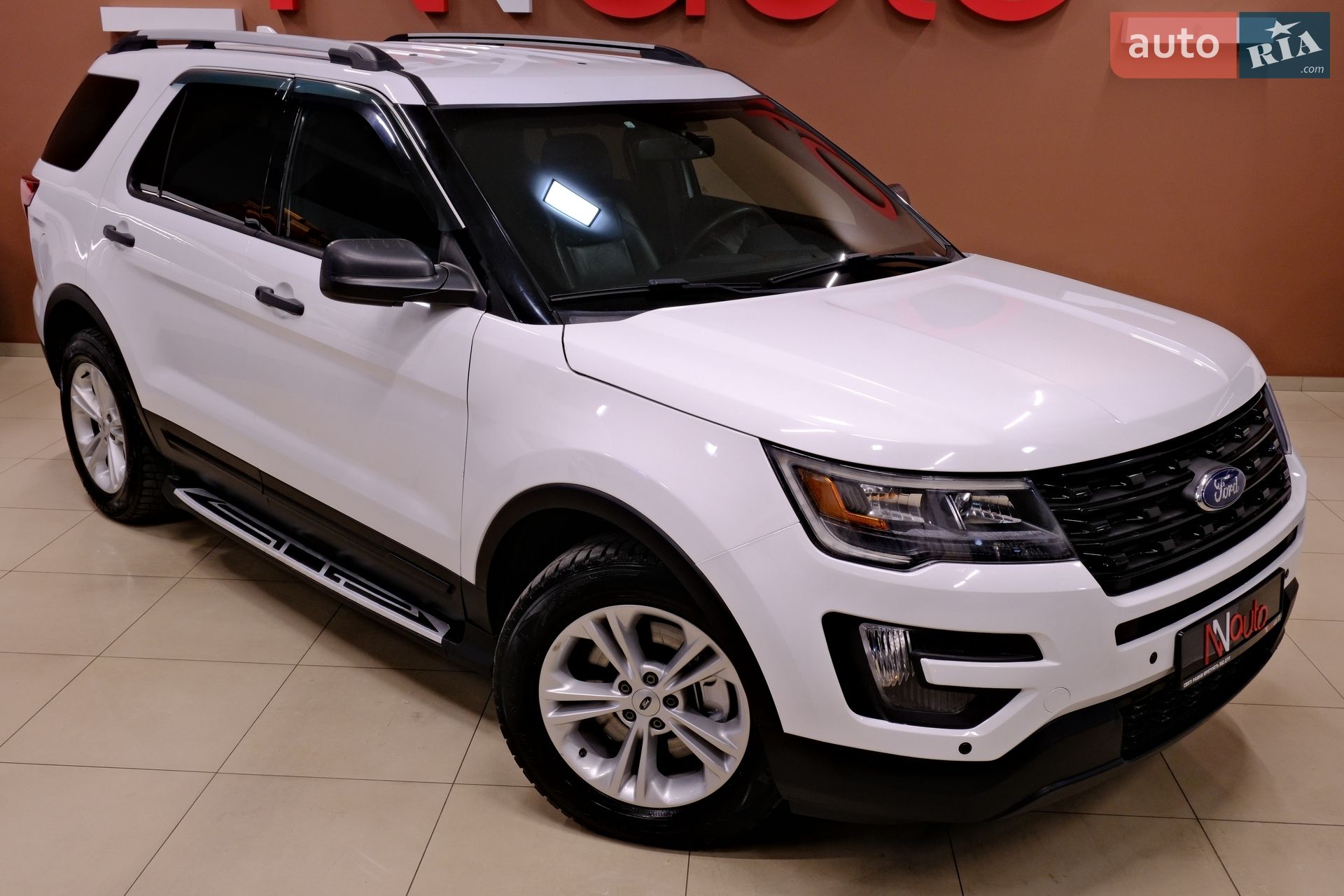 Ford Explorer 2017 VIN 1FM5K8AR3HGC26169 фото оголошення 5 з 43