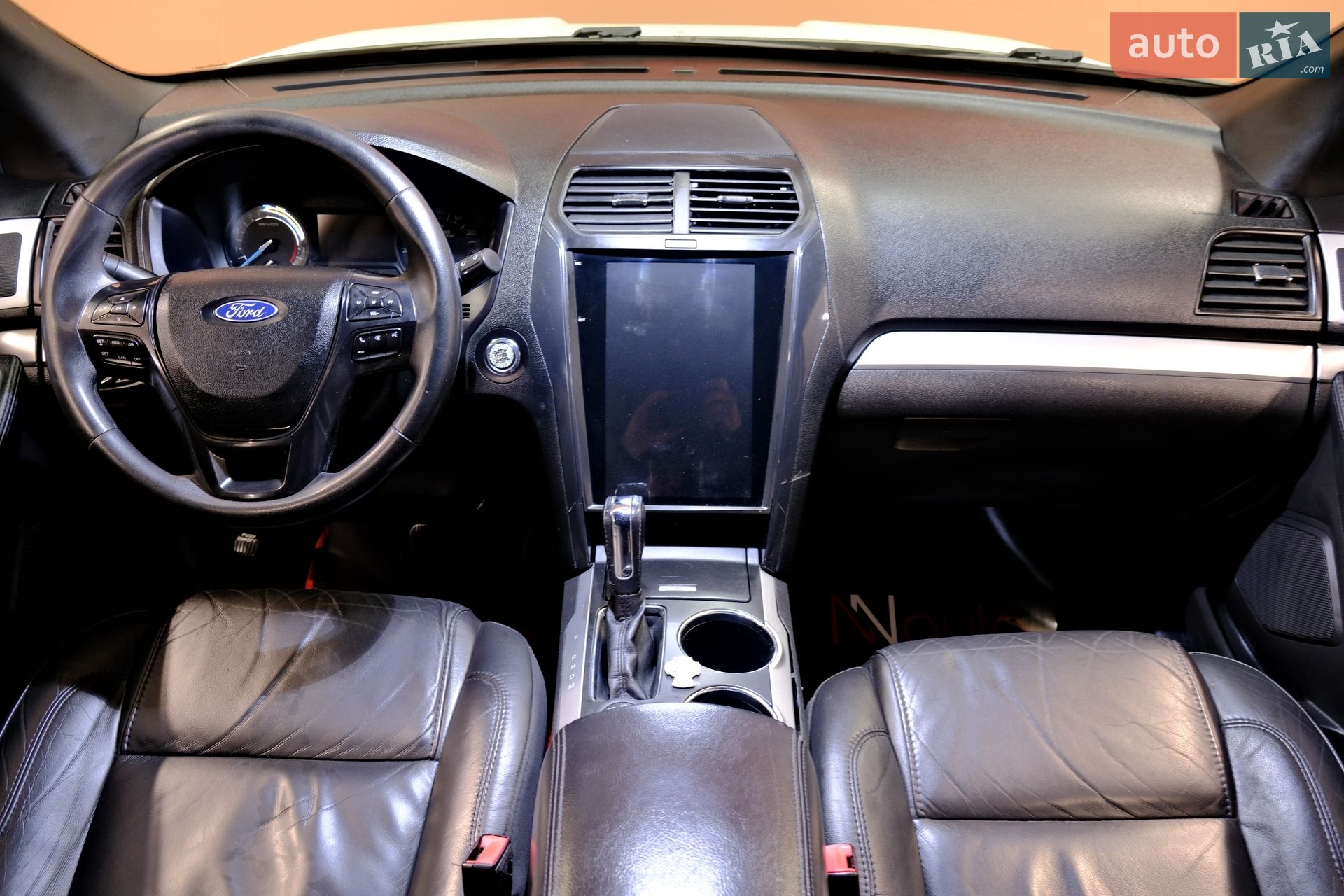Ford Explorer 2017 VIN 1FM5K8AR3HGC26169 фото оголошення 40 з 43