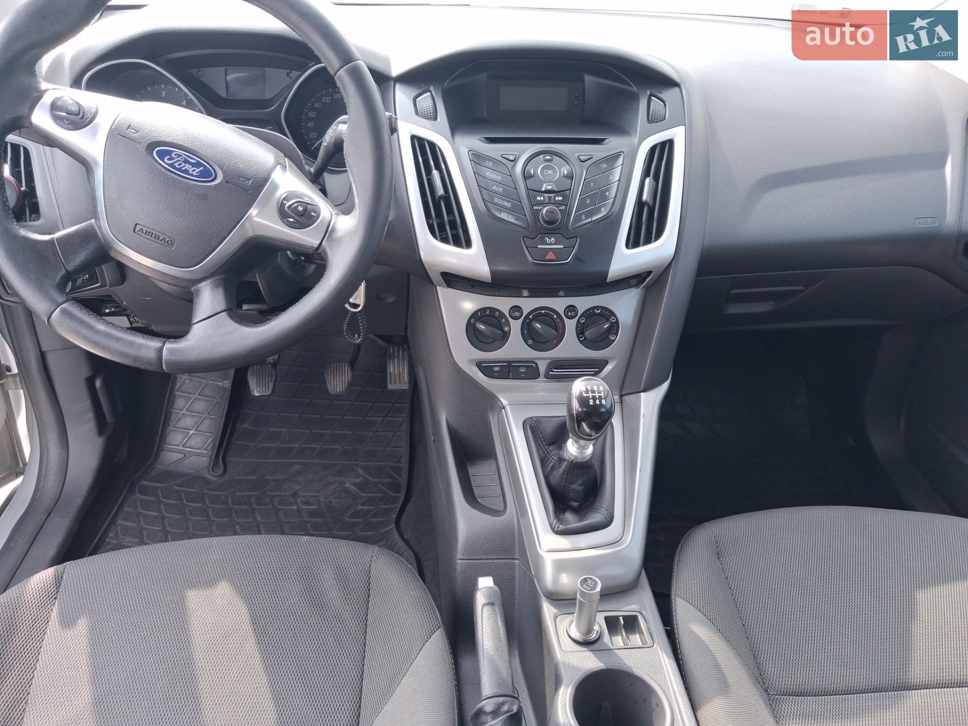 Ford Focus 2013 VIN WF0LXXGCBLDU70416 фото оголошення 11 з 16