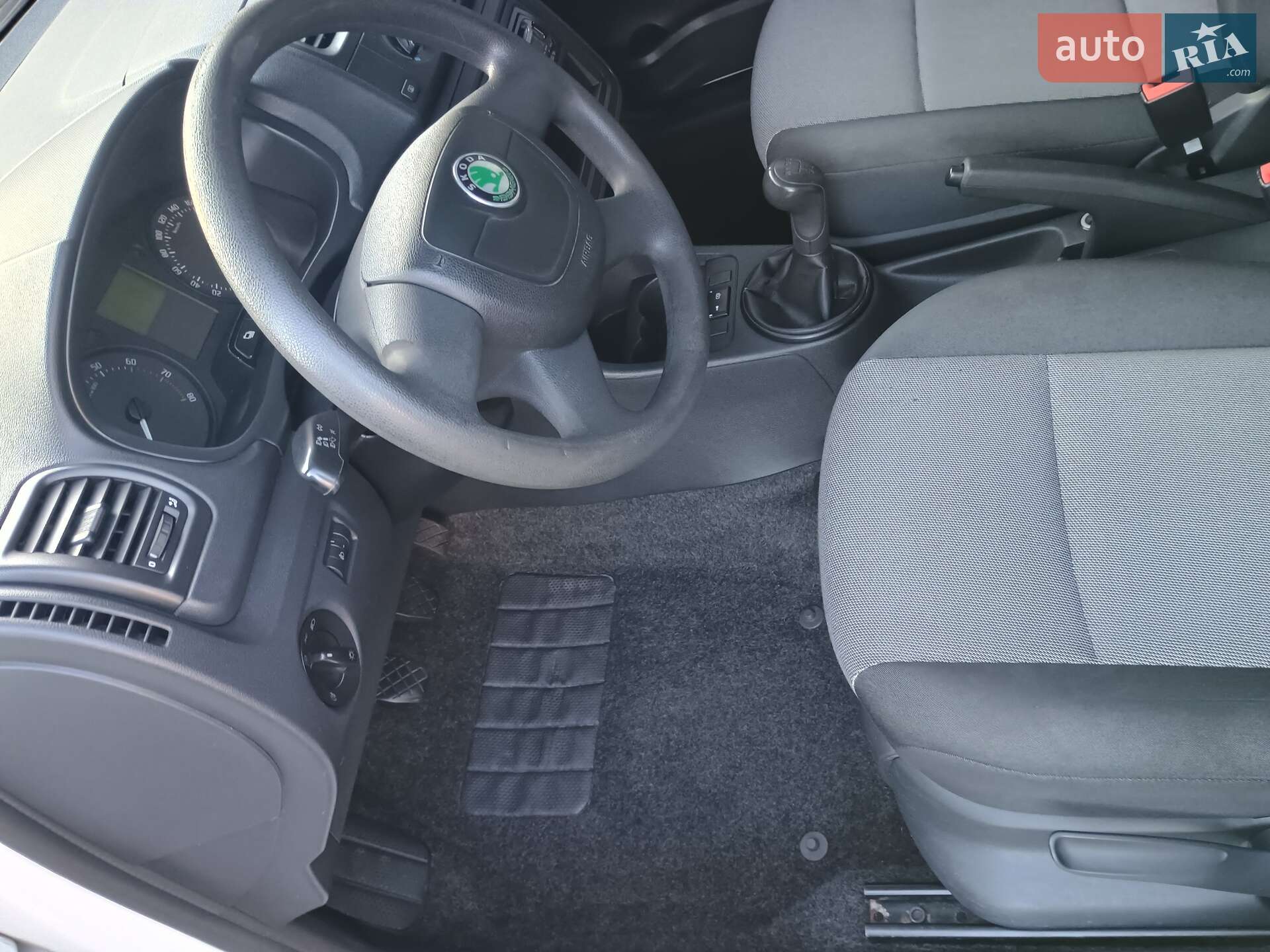 Skoda Fabia 2012 VIN TMBJC15J8DB501716 фото оголошення 17 з 20