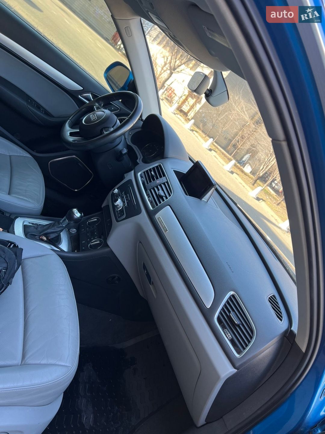 Audi Q3 2015 VIN WA1GFCFS4GR003006 фото оголошення 17 з 21